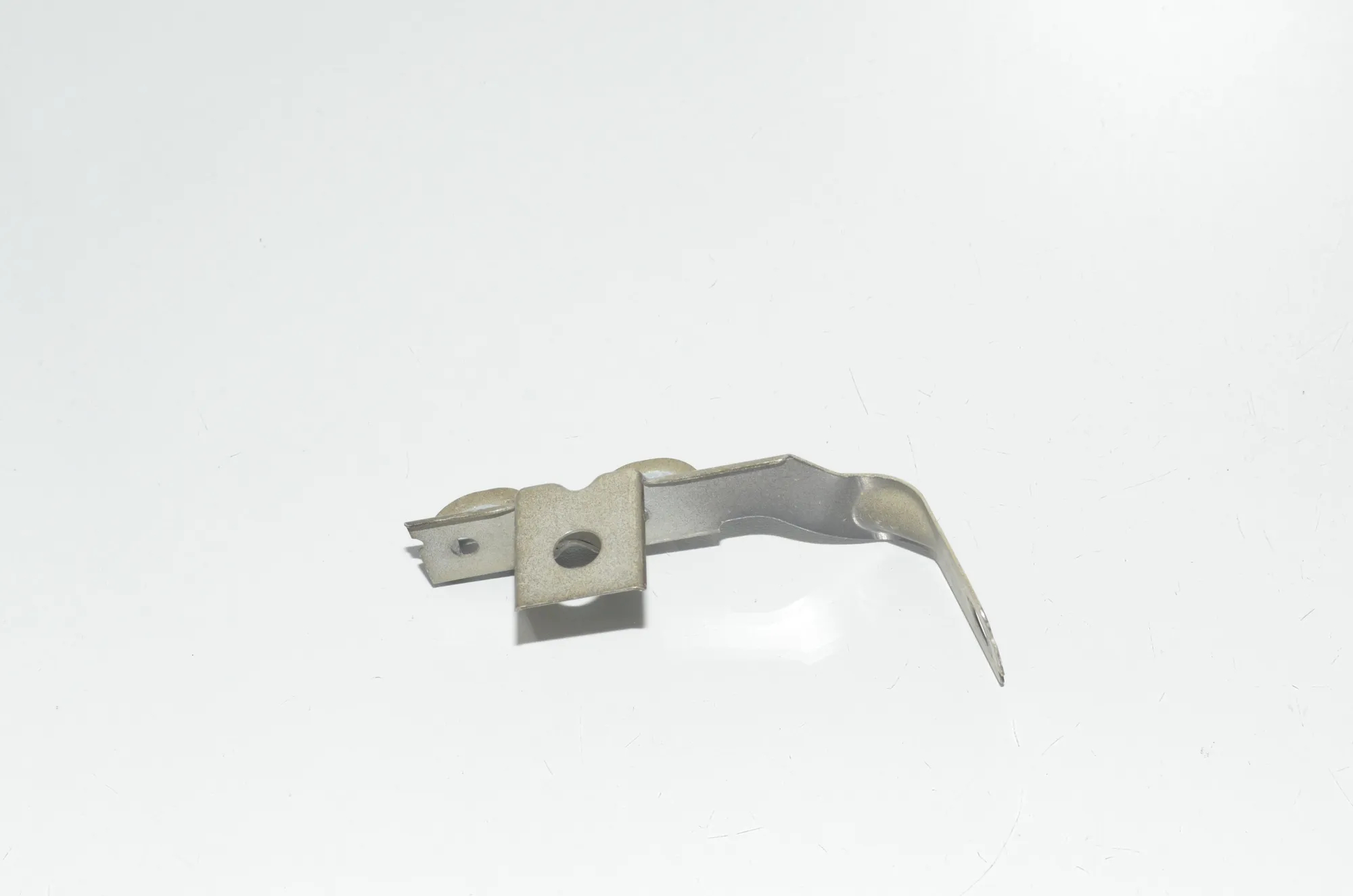 Front Right Fender Holder – OEM 7193428 · BMW 5 Gran Turismo (F07) BMW 5 Gran Turismo (F07) 550 i xDrive 2011 – 2