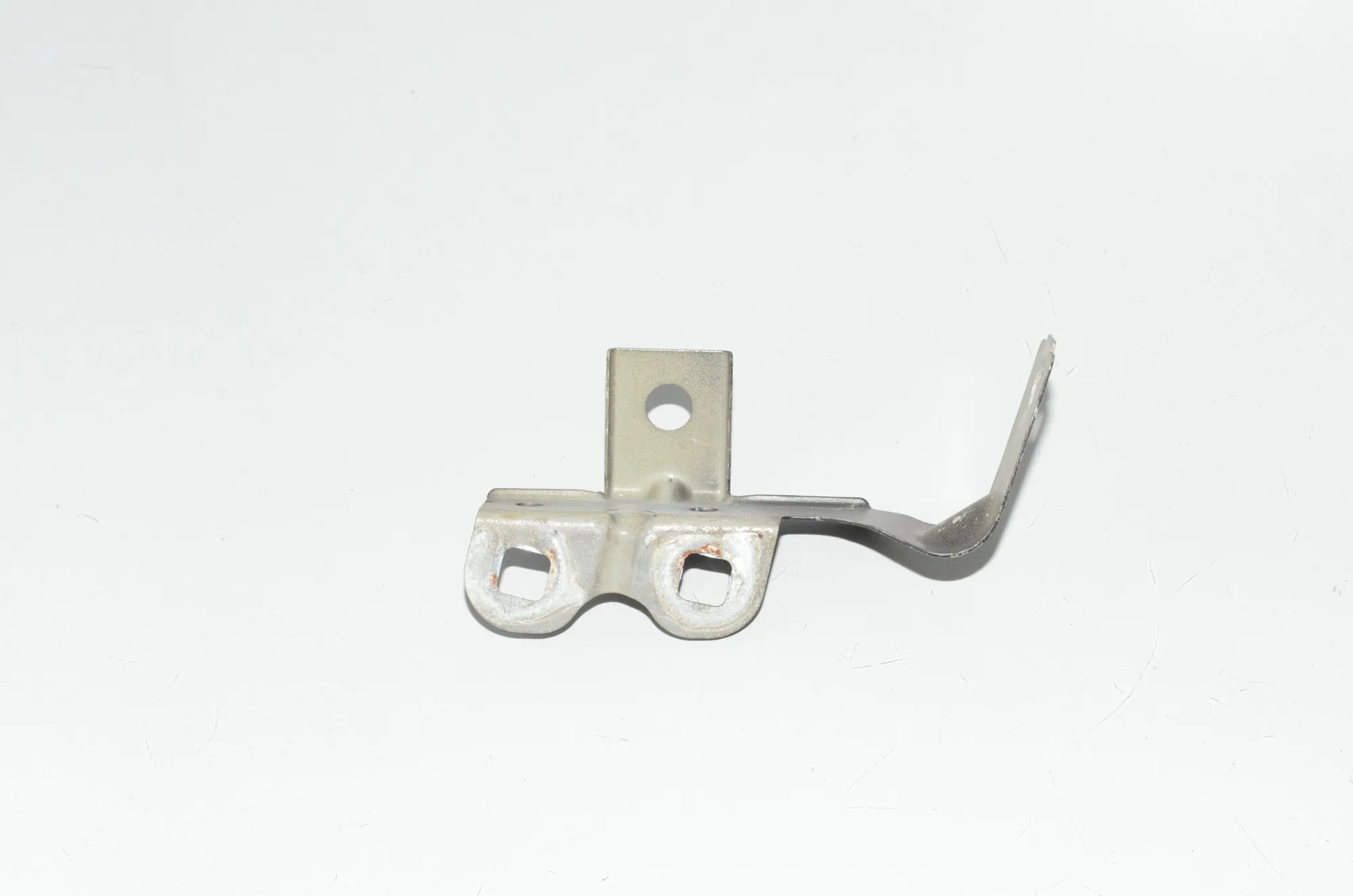 Front Right Fender Holder – OEM 7193428 · BMW 5 Gran Turismo (F07) BMW 5 Gran Turismo (F07) 550 i xDrive 2011 – 4