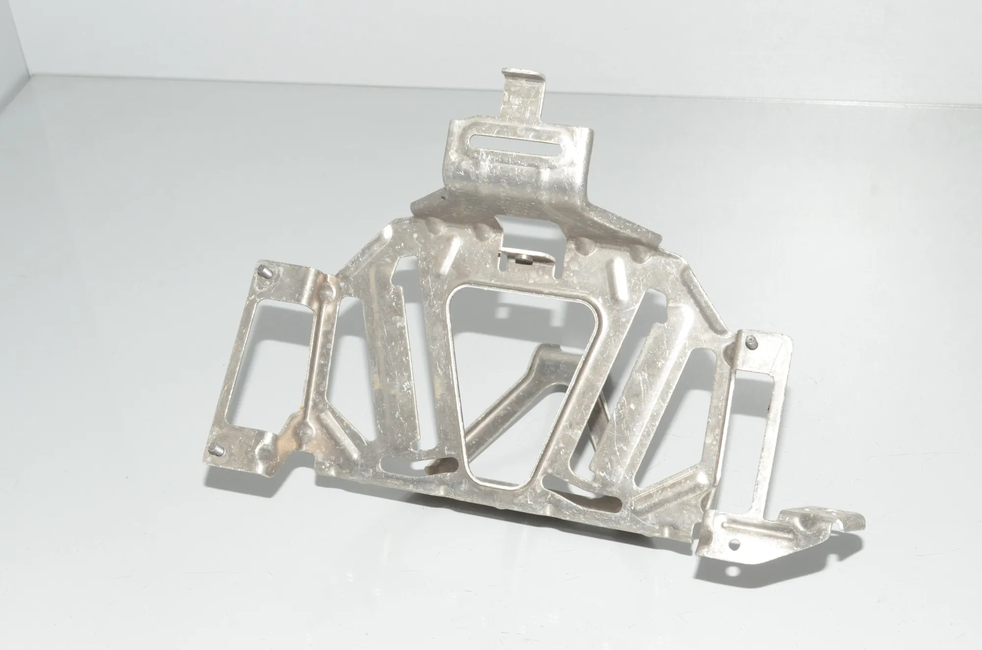 Bracket – OEM 65159251524 · BMW i3 (I01) BMW i3 (I01) Electric 2015 – 4