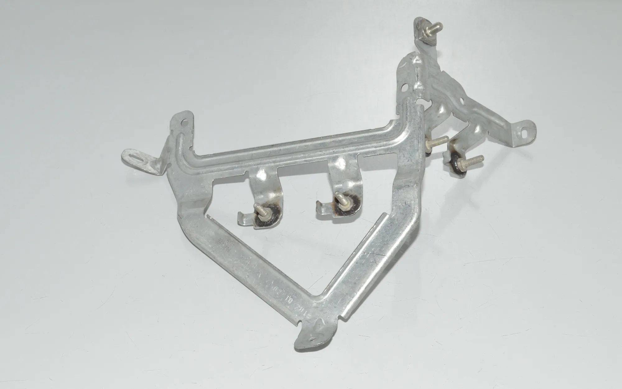 Bracket – OEM 9281982 · BMW i3 (I01) BMW i3 (I01) Electric 2018