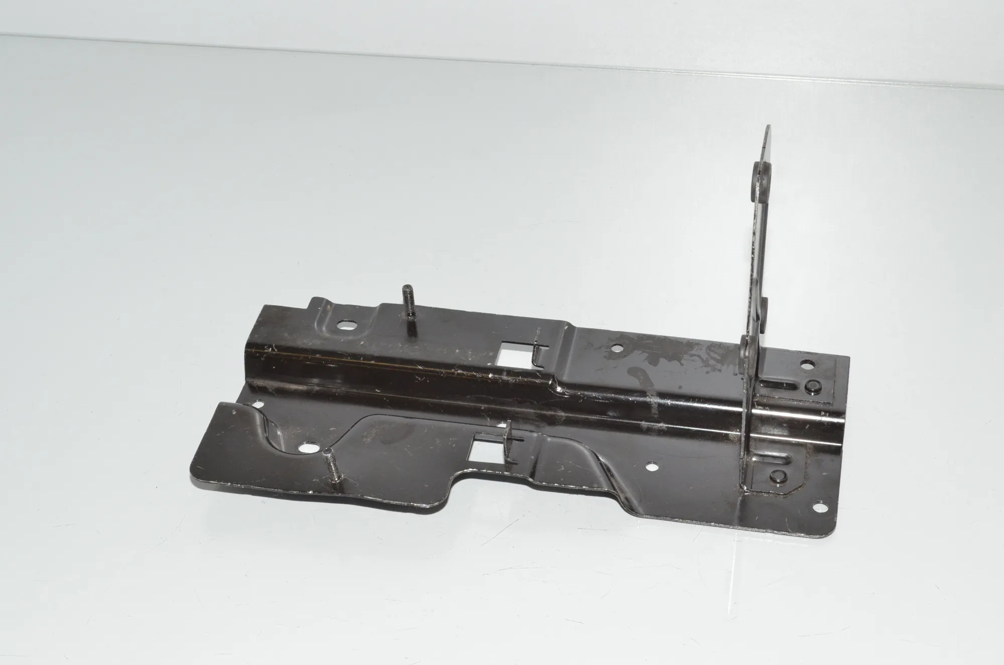 Battery Holder Tray – OEM 61217592920 · BMW 6 Coupe (F13) BMW 6 Coupe (F13) 640 d 2010