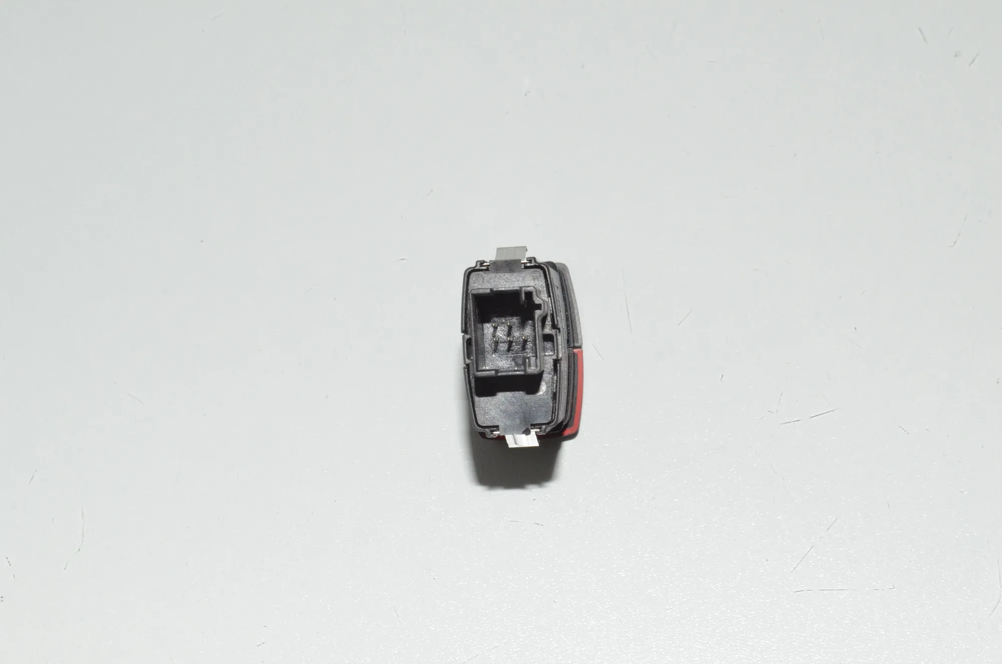 Hazard Button – OEM 9231786 · BMW 2 Coupe (F22, F87) 220 i 2014 – 5