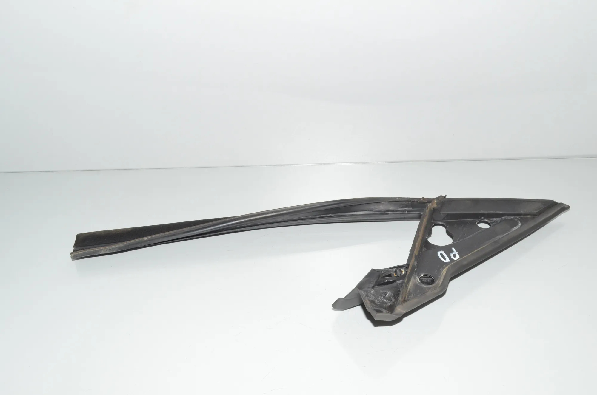 Front Right Door Seal Rubber – OEM 7268420 · BMW 2 Coupe (F22, F87) 220 i 2014