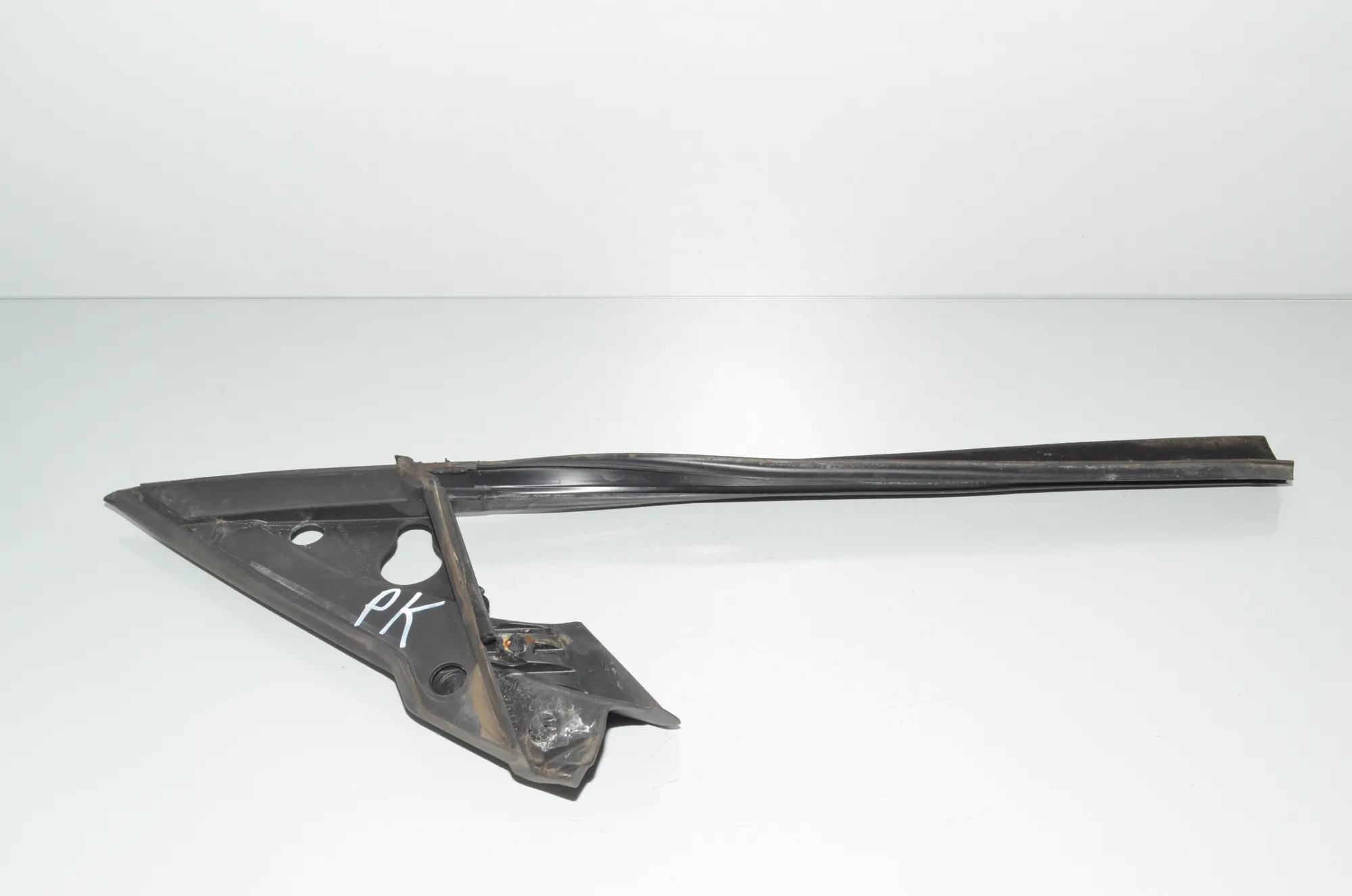 Front Left Door Seal Rubber – OEM 7268419 · BMW 2 Coupe (F22, F87) 220 i 2014 – 3