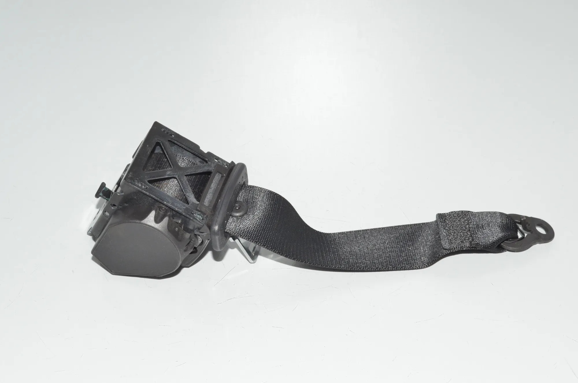 Rear Right Seatbelt – OEM 7243309 · BMW 2 Coupe (F22, F87) 220 i 2014 – 4