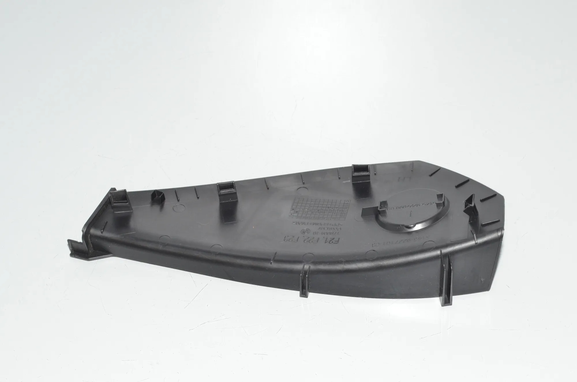 Dashboard Side Trim – OEM 9227099 · BMW 2 Coupe (F22, F87) 220 i 2014 – 4