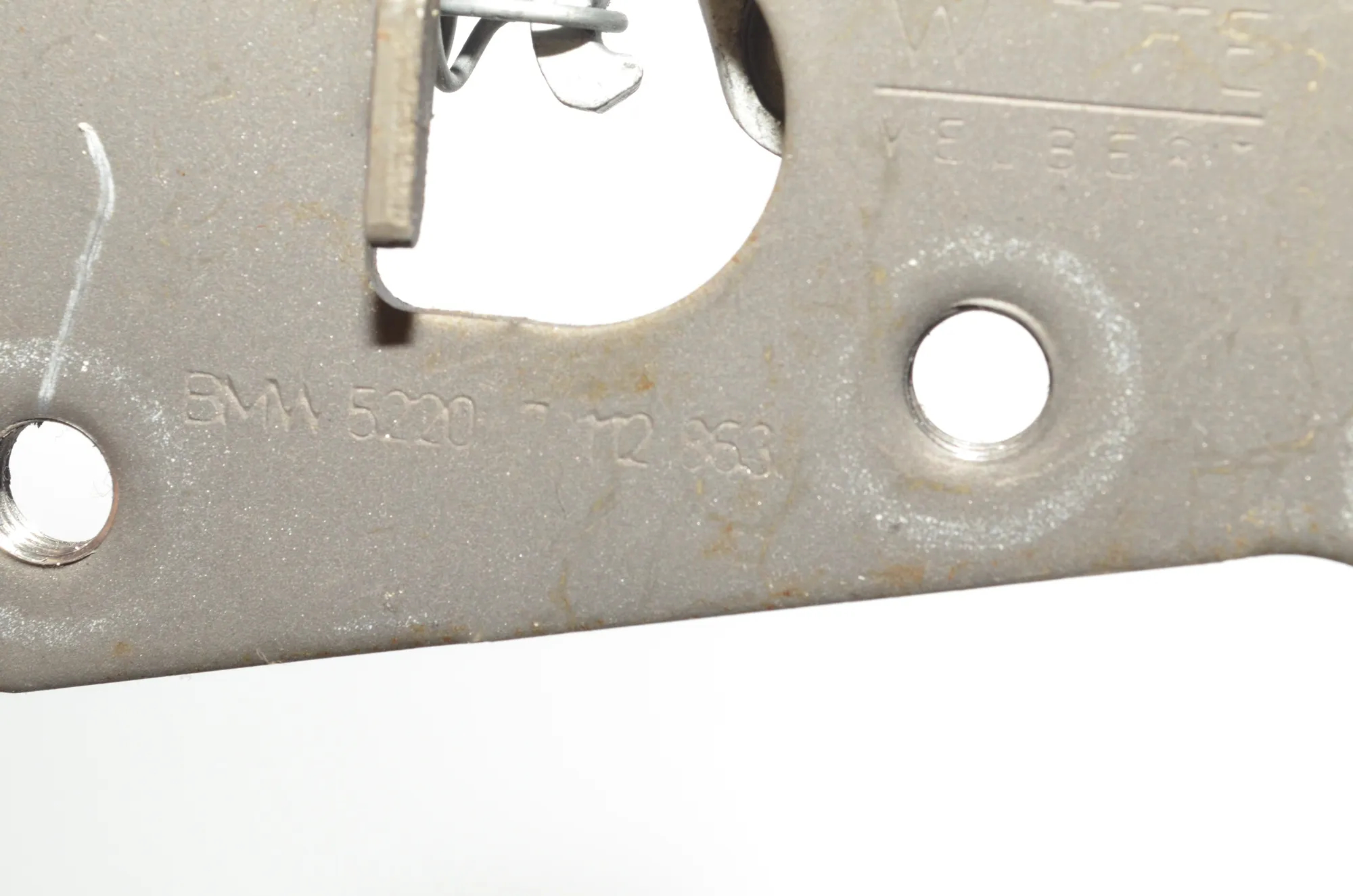 Rear Seat Backrest Lock – OEM 7112863 · BMW 2 Coupe (F22, F87) 220 i 2014 – 5