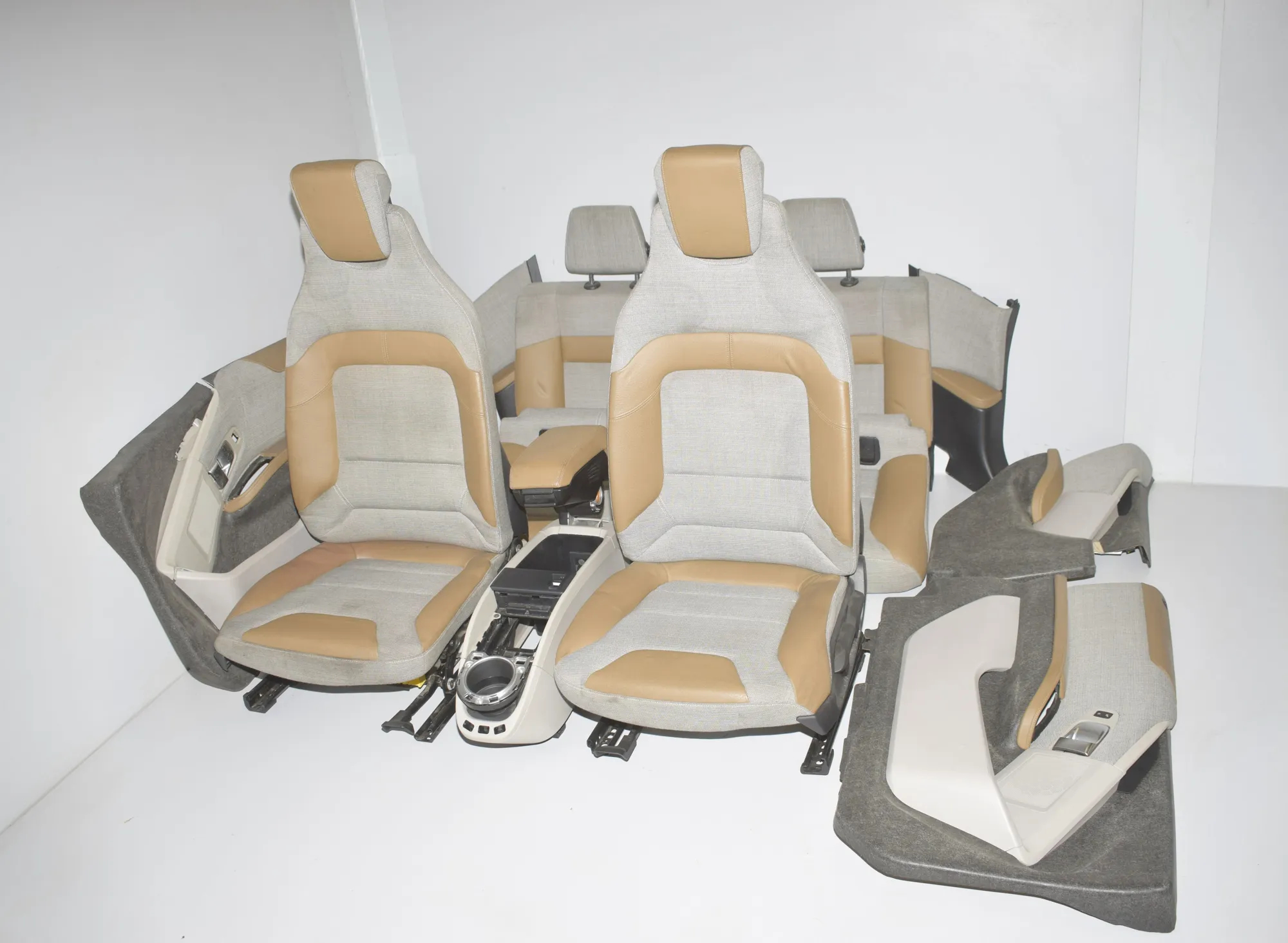 Seat set · BMW i3 (I01) Hybrid 2016 – 2