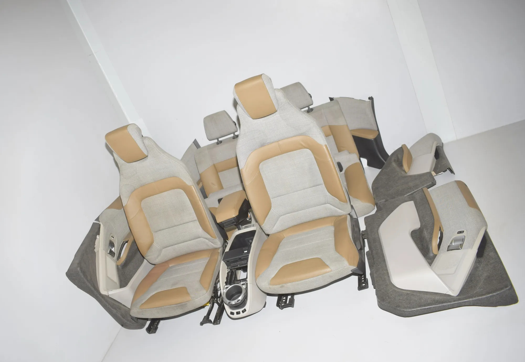 Seat set · BMW i3 (I01) Hybrid 2016 – 3