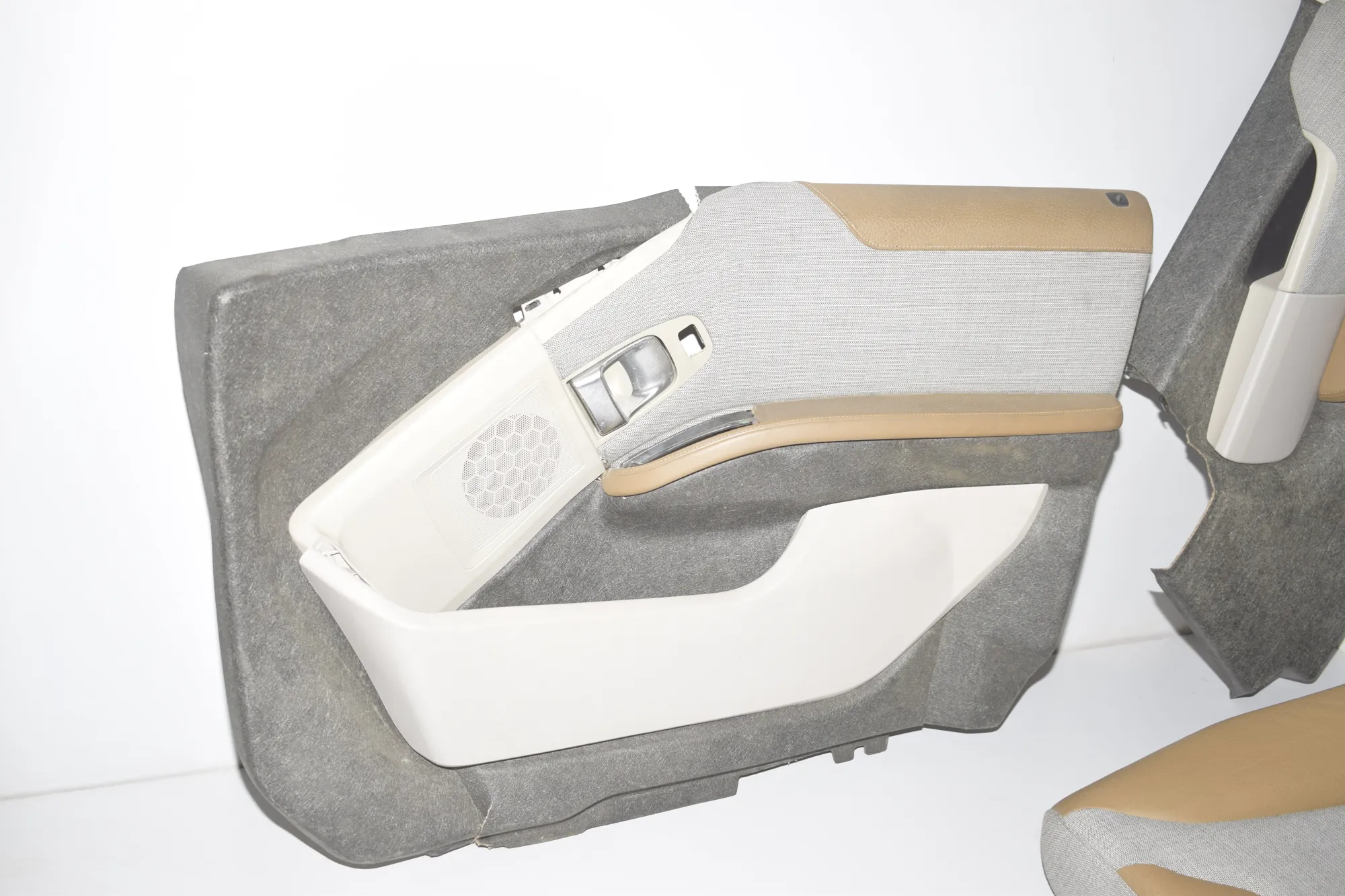 Seat set · BMW i3 (I01) Hybrid 2016 – 15