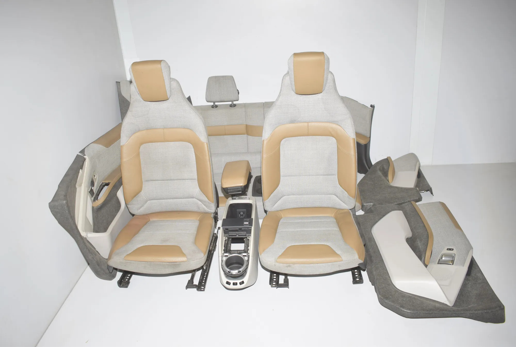Seat set · BMW i3 (I01) Hybrid 2016