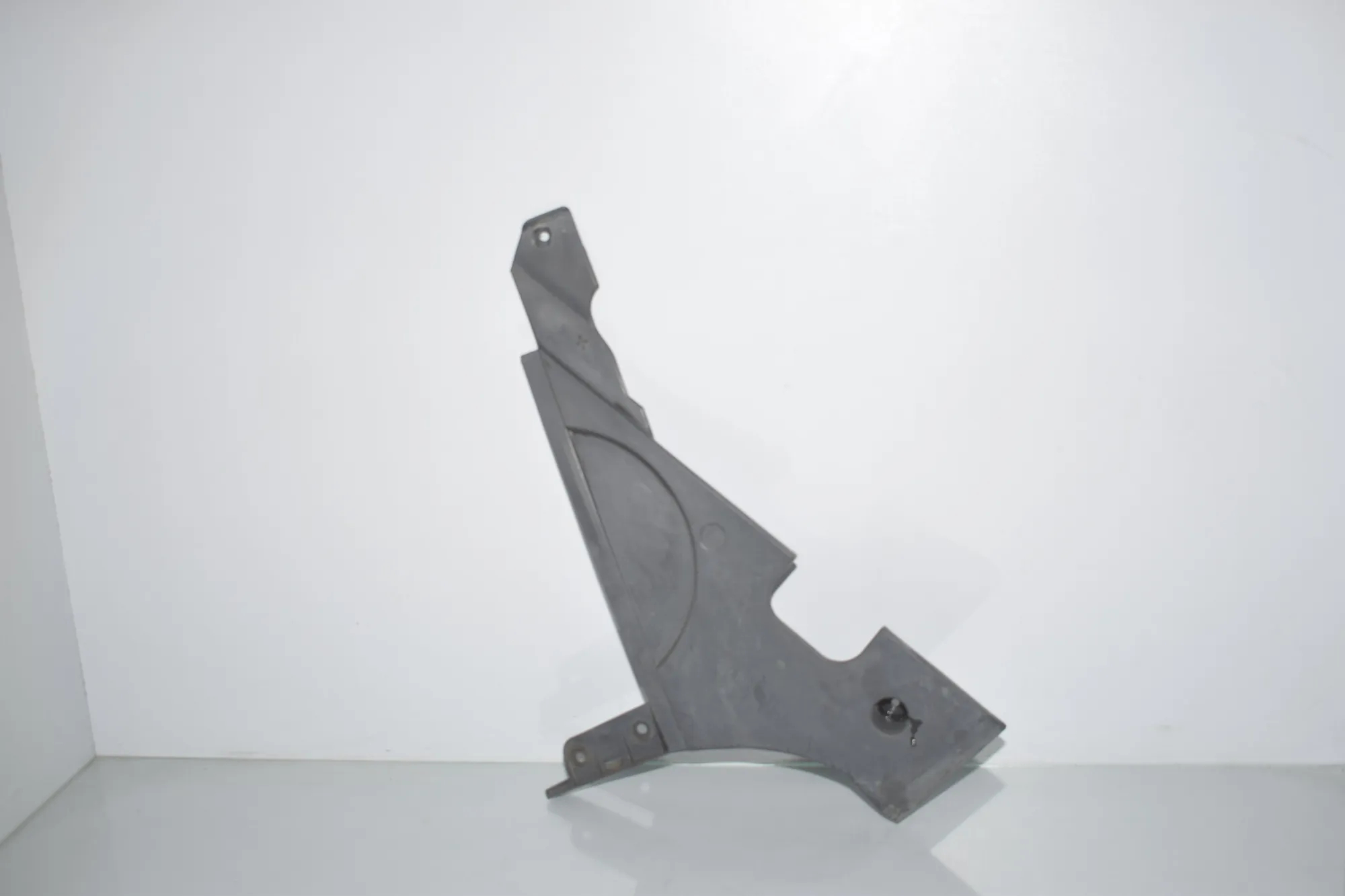 Rear Right Underbody Cover – OEM 7186722 · BMW 5 Touring (F11) M 550 d xDrive 2014