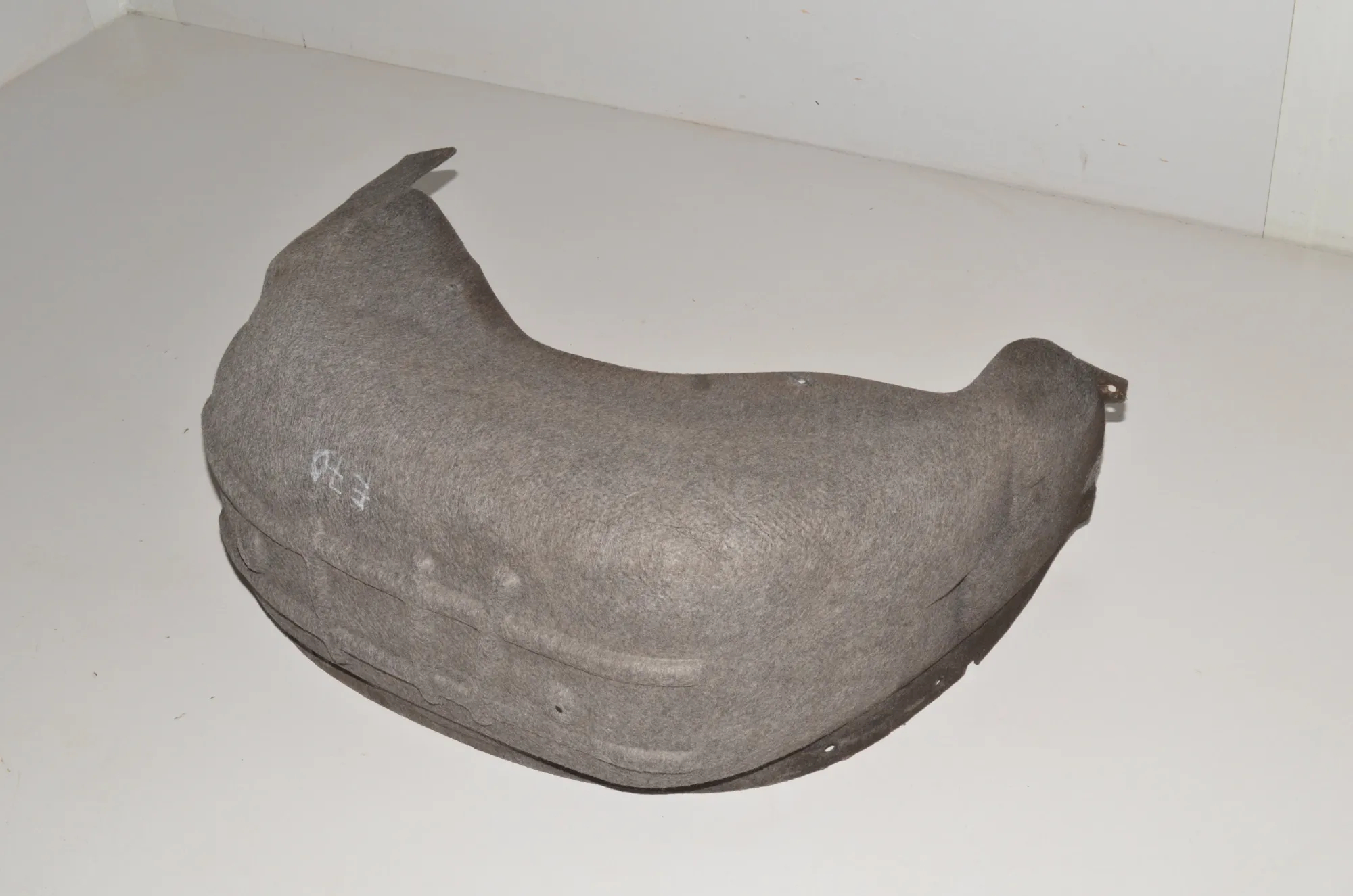 Rear Left Arch Liner – OEM 7248209 · BMW X5 (E70) M 50 d 2013 – 4