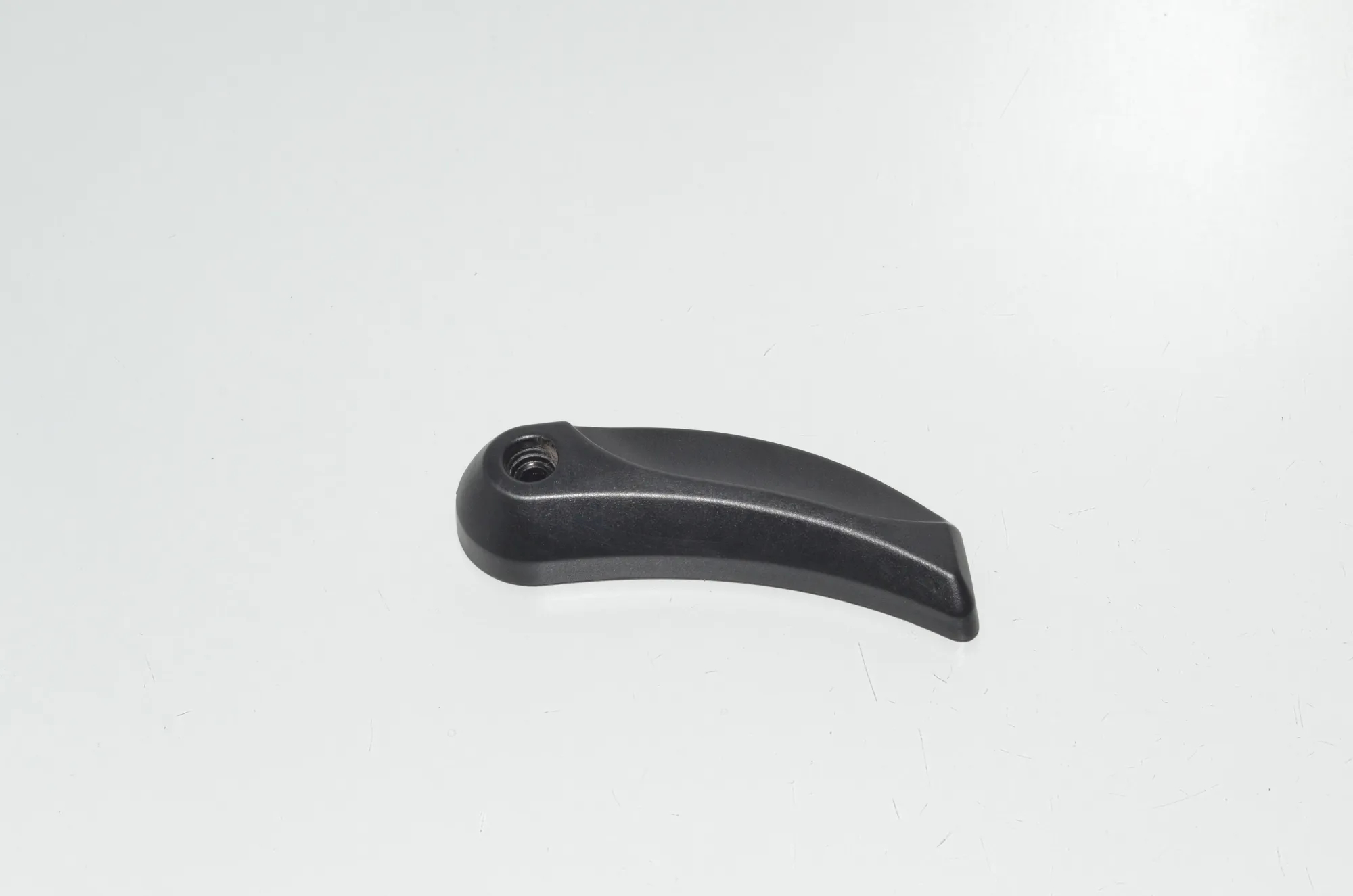 Bonnet Release Handle – OEM 9113984 · BMW 5 Touring (F11) M 550 d xDrive 2014 – 2