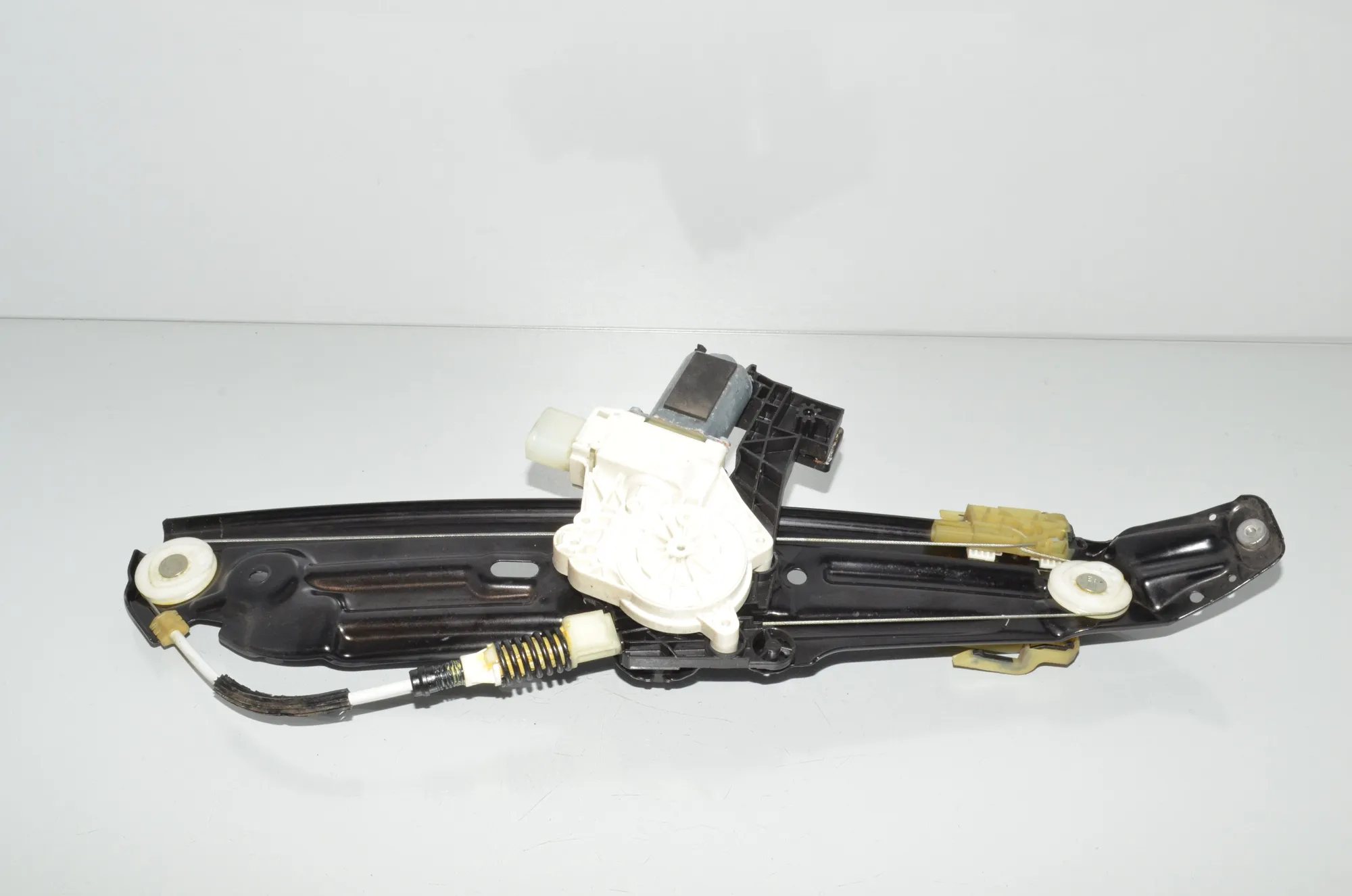 Rear Left Door Window Regulator – OEM 7271563 · BMW 5 Touring (F11) M 550 d xDrive 2014