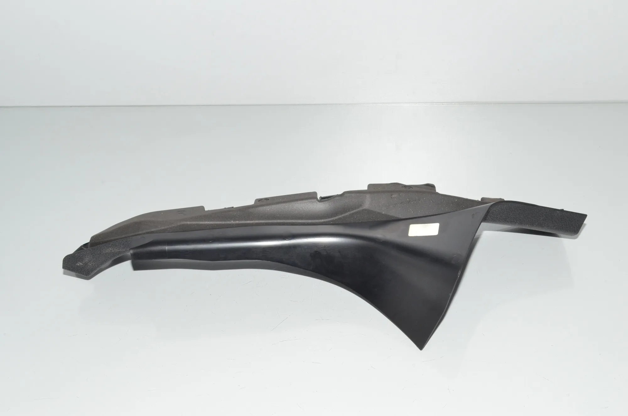 Rear Right Interior Step Trim – OEM 7352122 · BMW 5 Touring (F11) M 550 d xDrive 2014 – 3