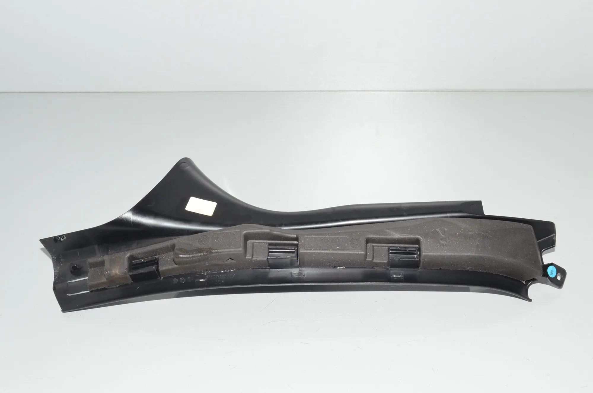 Rear Right Interior Step Trim – OEM 7352122 · BMW 5 Touring (F11) M 550 d xDrive 2014 – 4