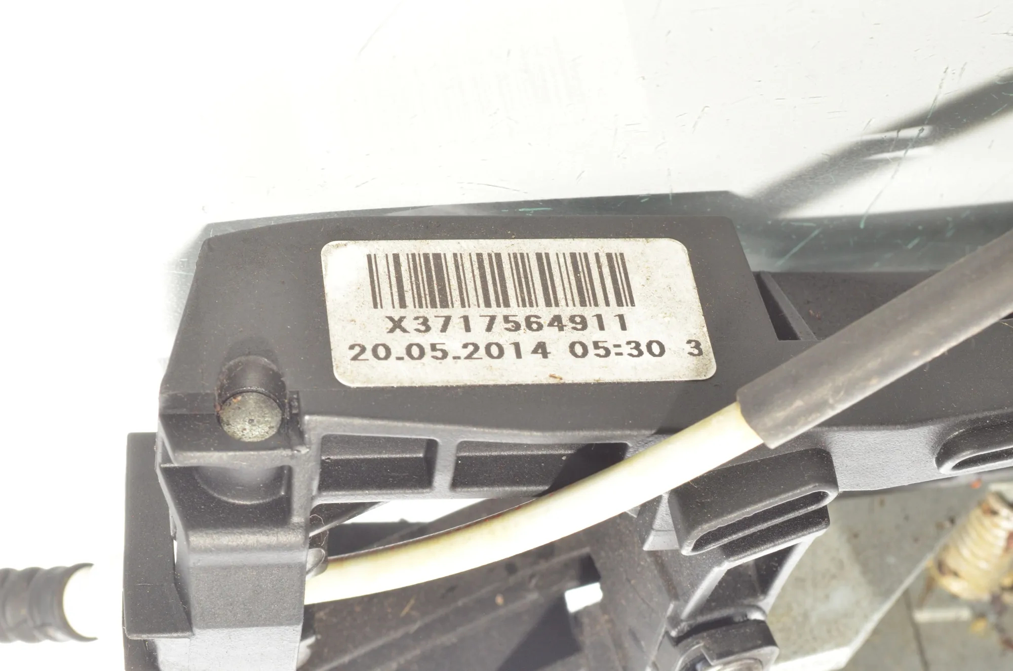 Rear Left Door Interior Handle Frame – OEM 7175649 · BMW 5 Touring (F11) M 550 d xDrive 2014 – 5