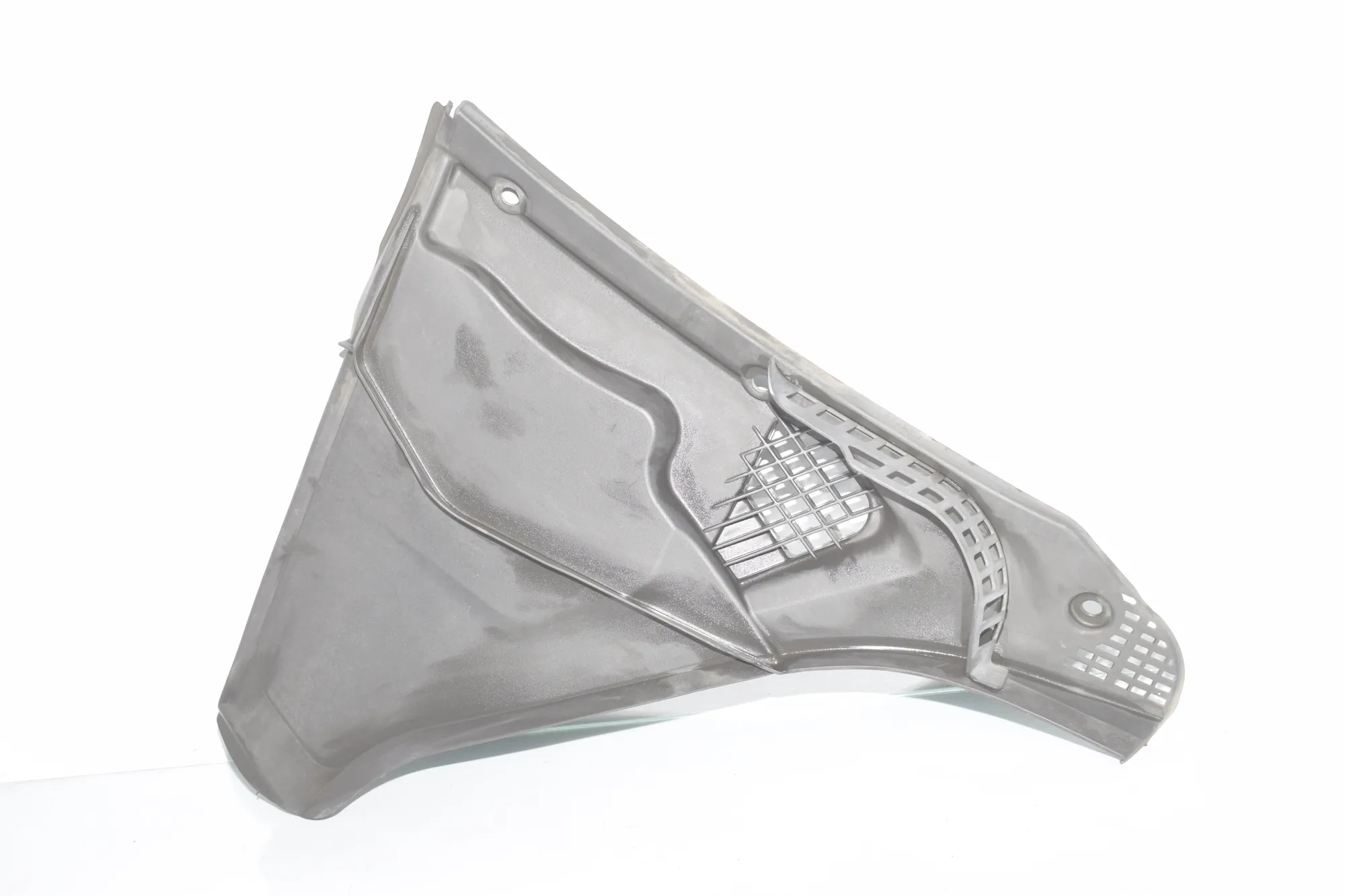 Front Wiper Cowl Trim – OEM 6987605 · BMW 5 Touring (F11) M 550 d xDrive 2014 – 3