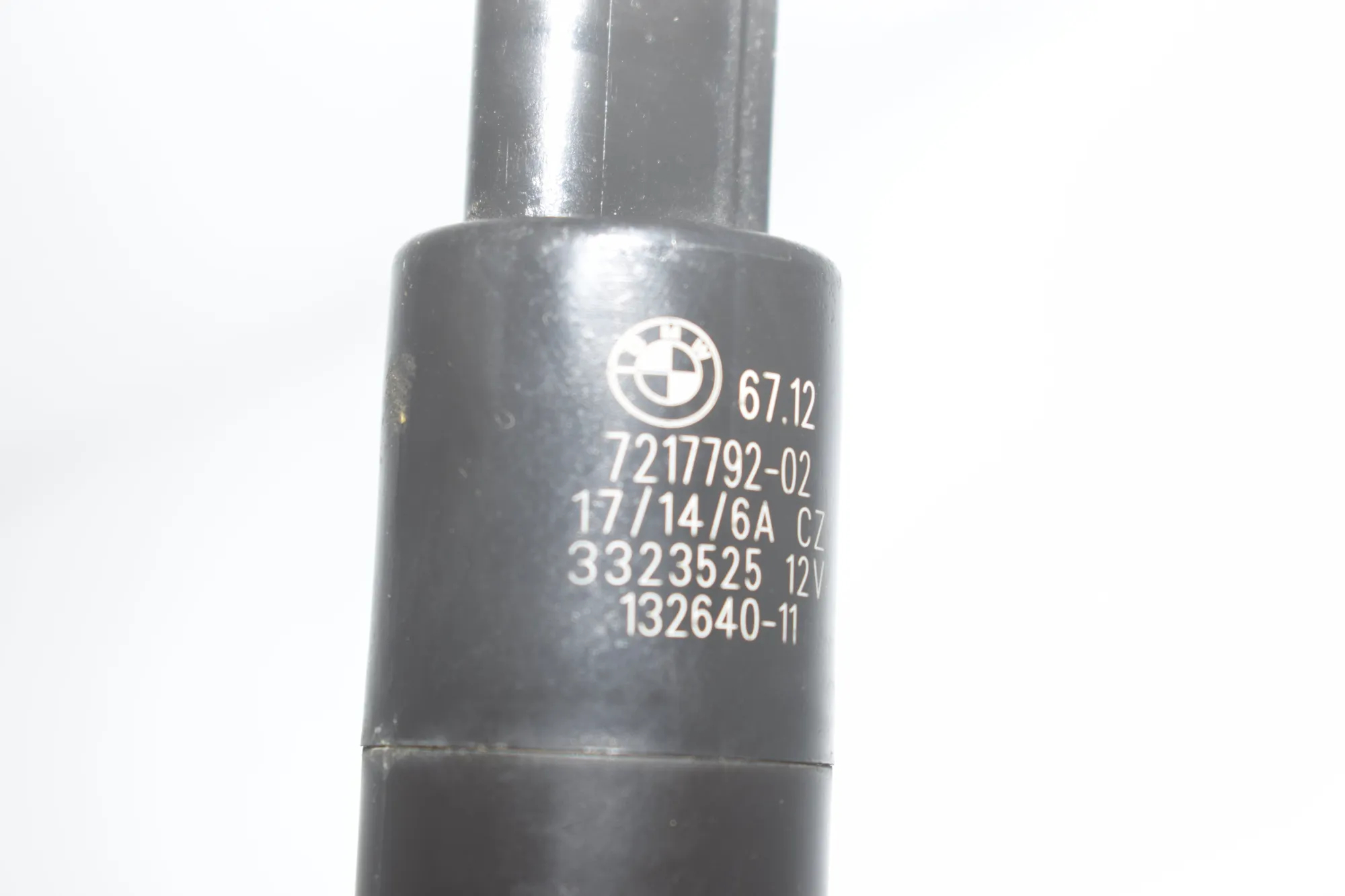 Headlight Washer Motor – OEM 7217792 · BMW 5 Touring (F11) M 550 d xDrive 2014 – 5
