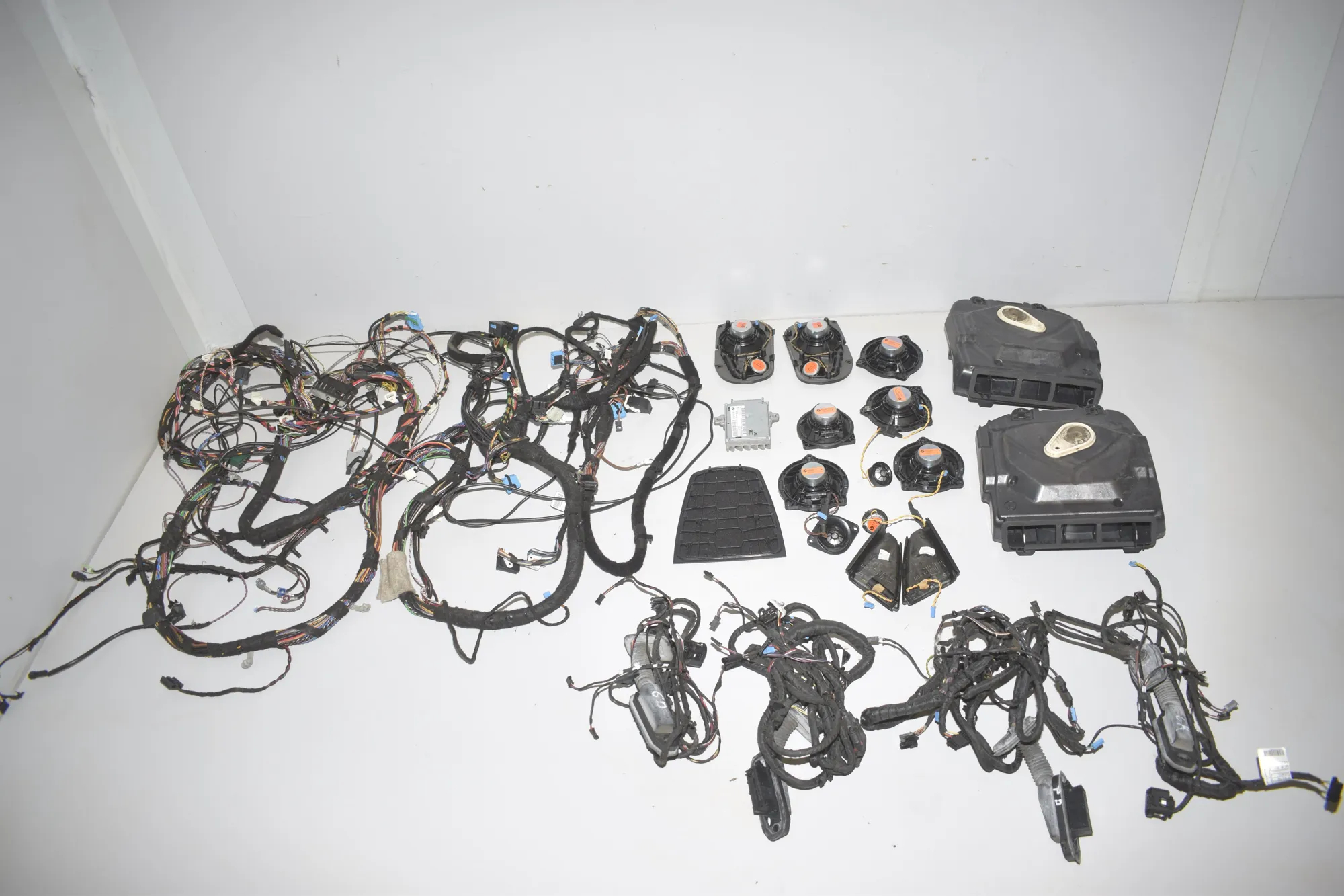 Sound Audio System Set – OEM 9192909 · BMW 5 Touring (F11) M 550 d xDrive 2014 – 6