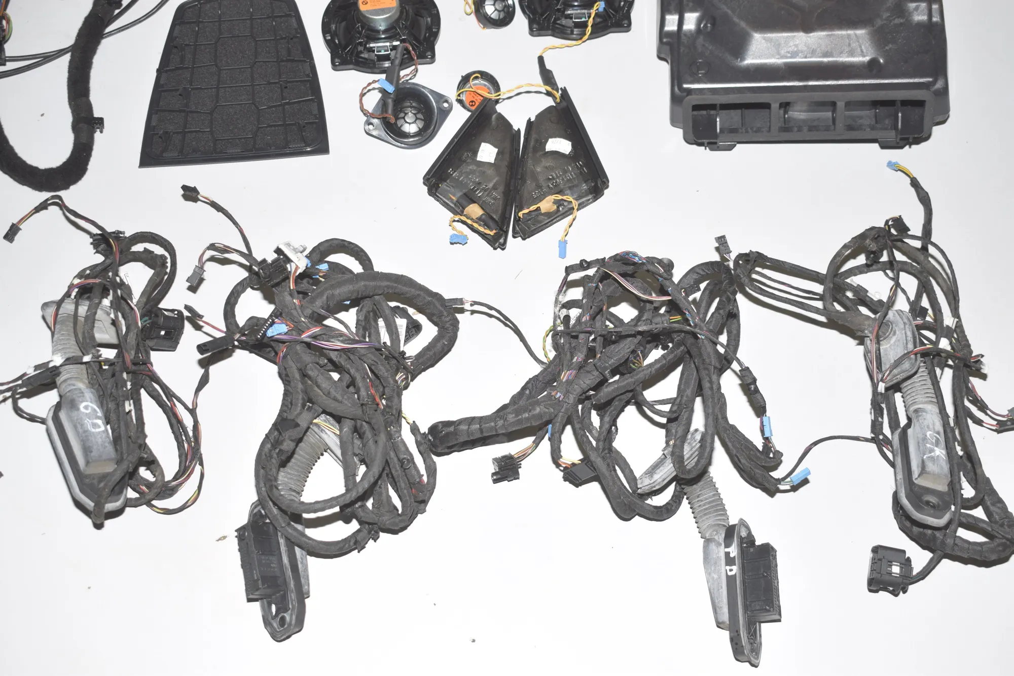 Sound Audio System Set – OEM 9192909 · BMW 5 Touring (F11) M 550 d xDrive 2014 – 9