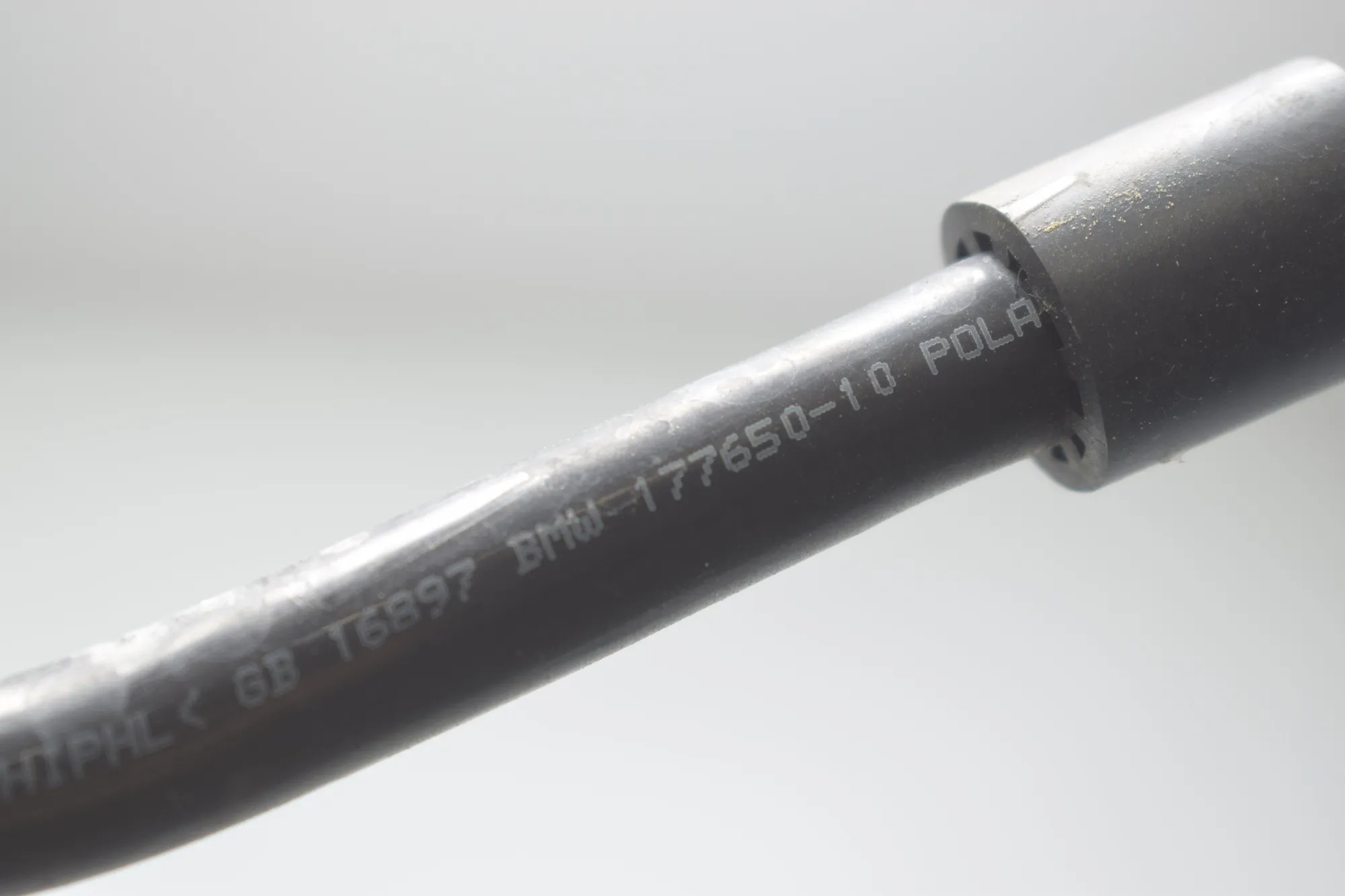 Vacuum Tube – OEM 177650-10 · BMW 5 Touring (F11) M 550 d xDrive 2014 – 6