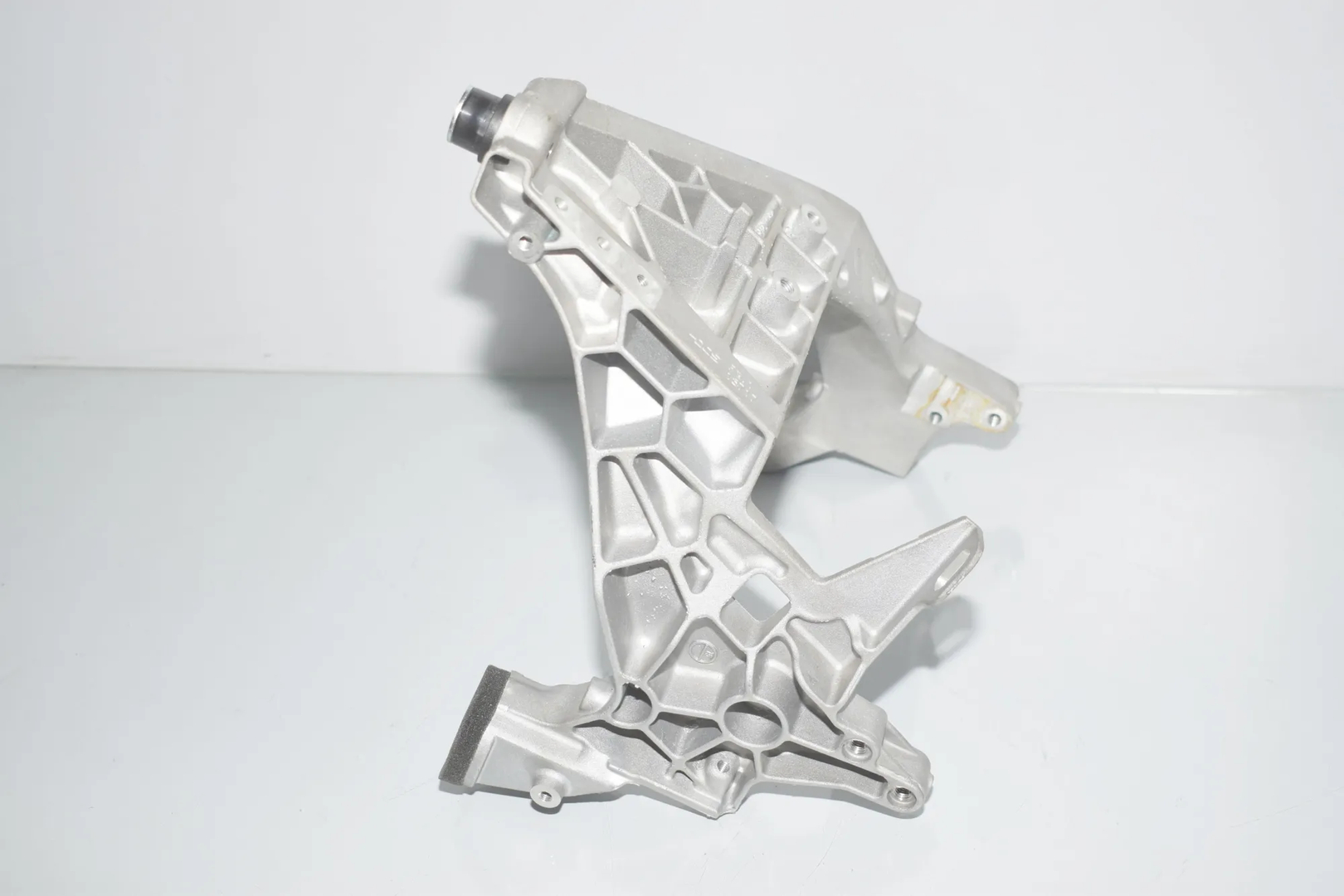 Other Body Parts – OEM 6140829 · BMW 5 Touring (F11) M 550 d xDrive 2014 – 3