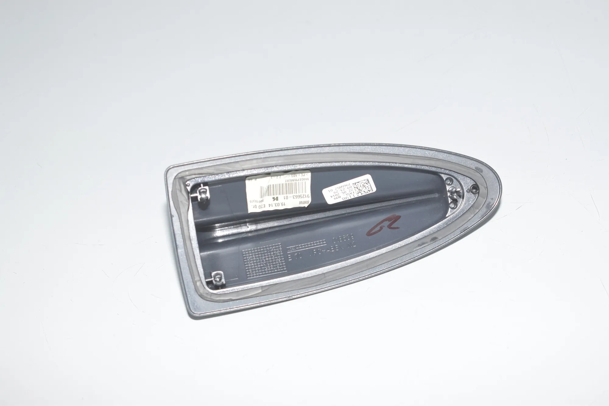 Antenna Trim – OEM 9125663 · BMW 5 Touring (F11) M 550 d xDrive 2014 – 5