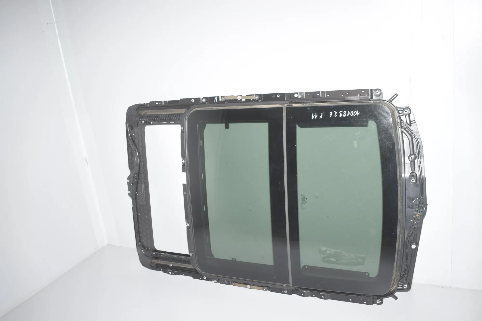 Sunroof – OEM 8038192 · BMW 5 Touring (F11) M 550 d xDrive 2014 – 2