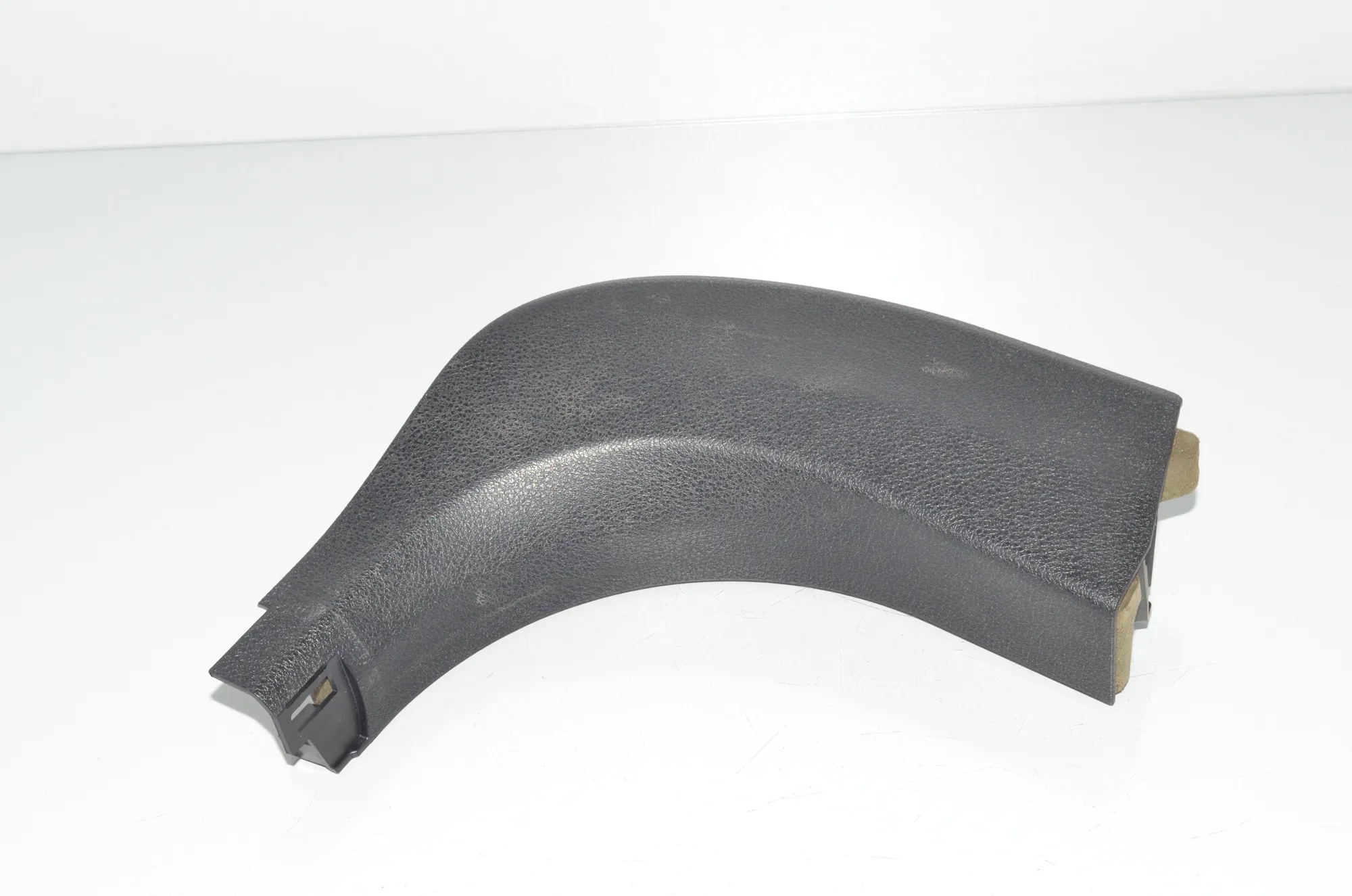 Front Right Interior Step Trim – OEM 9162736 · BMW 5 Touring (F11) M 550 d xDrive 2014