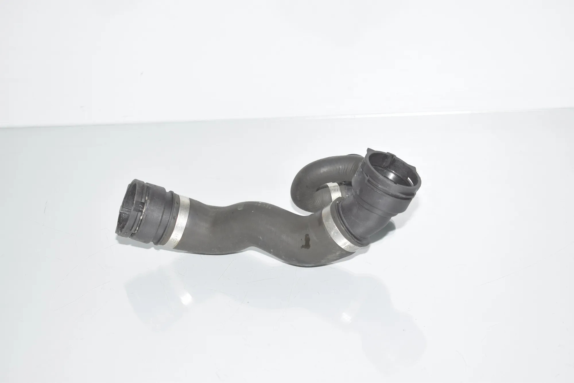 Coolant Hose Pipe – OEM 8506090 · BMW 5 Touring (F11) M 550 d xDrive 2014