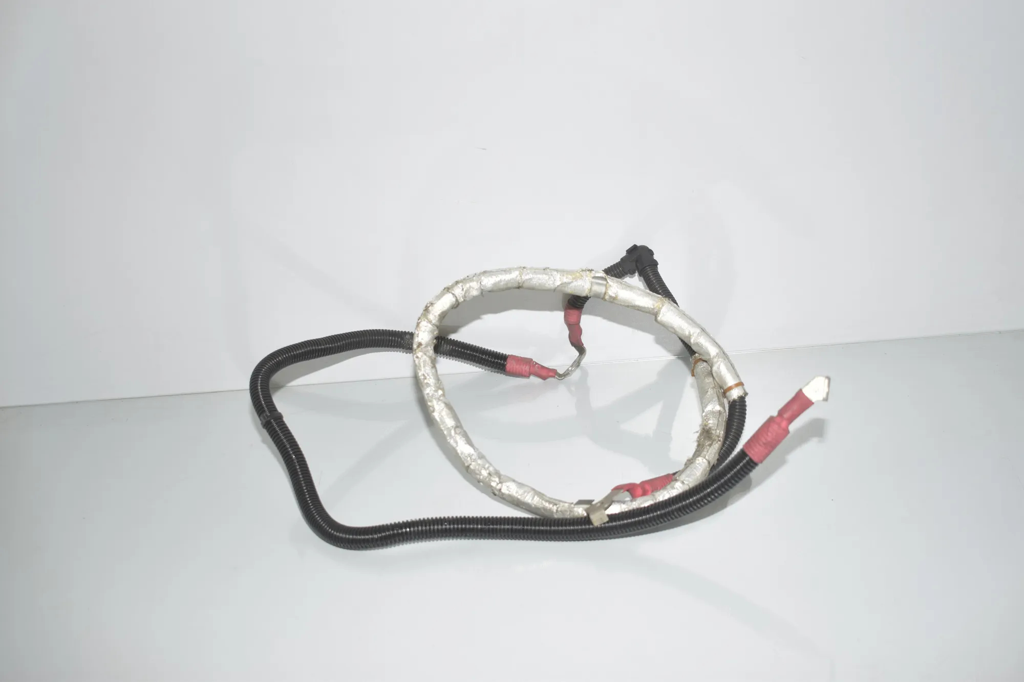 Positive Battery Cable – OEM 8508193 · BMW 5 Touring (F11) M 550 d xDrive 2014 – 4