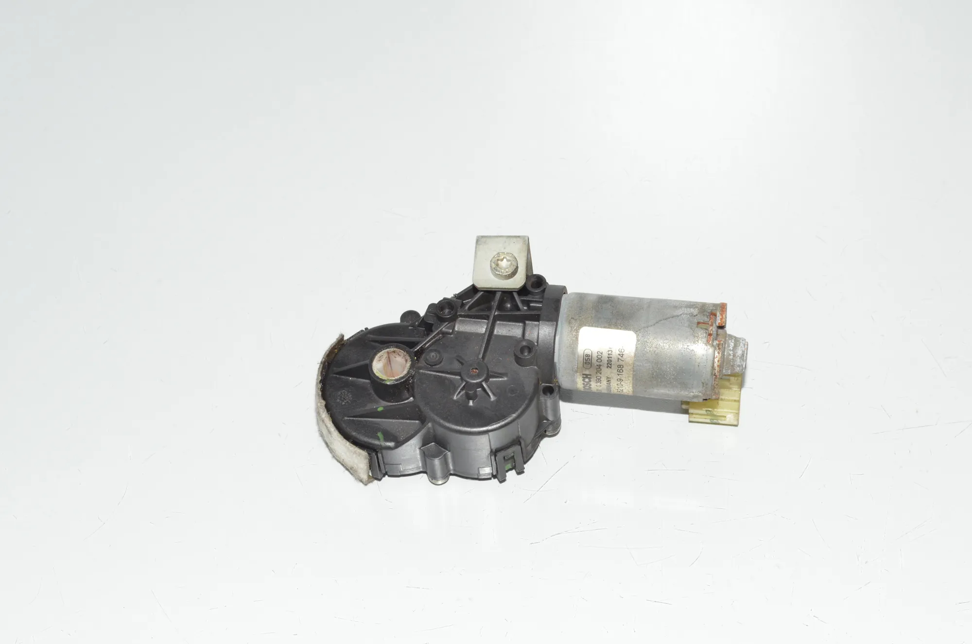 Front Right Seat Control Motor – OEM 0390204002 · BMW X5 (E70) M 50 d 2013