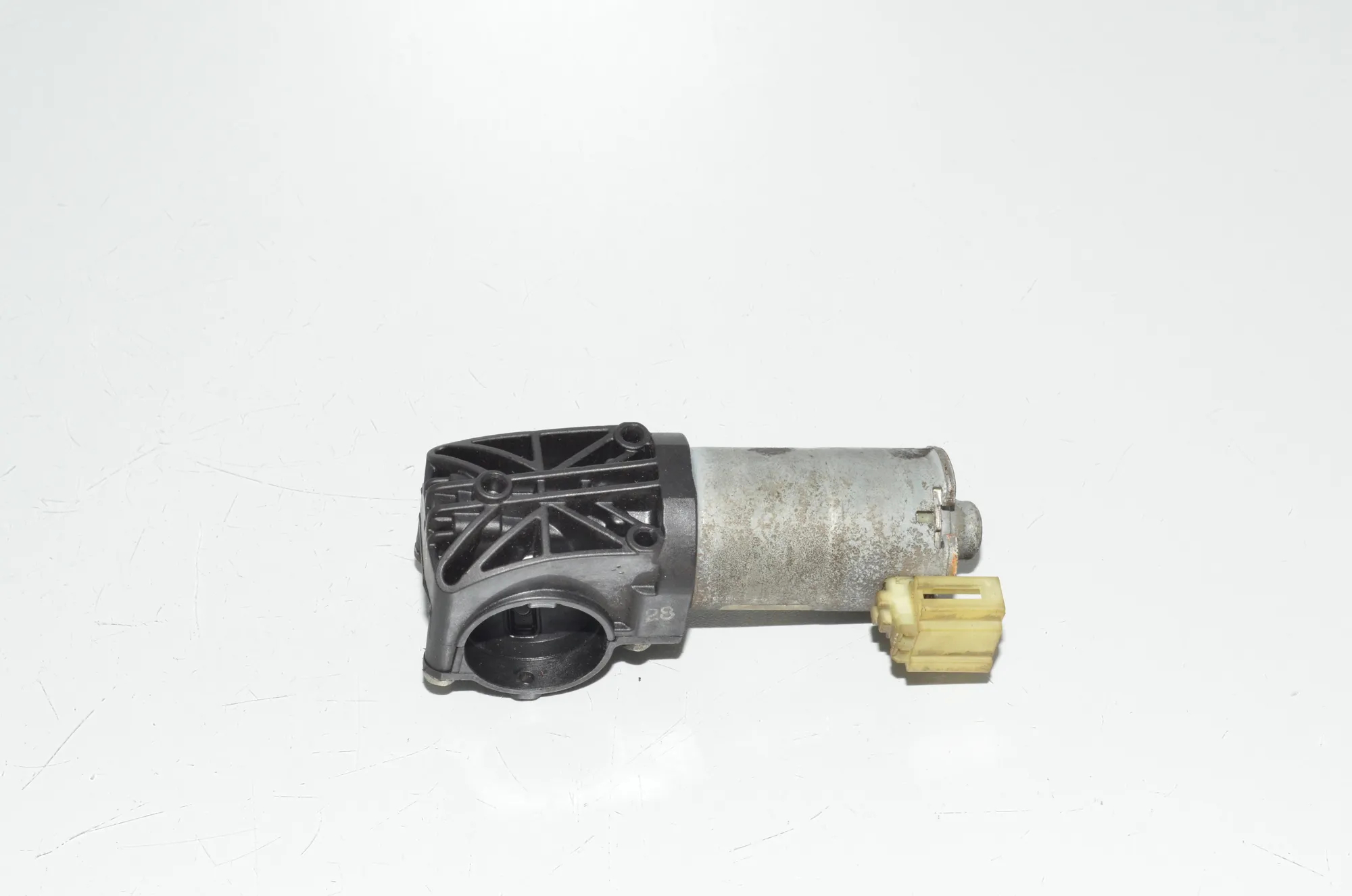 Front Left Seat Control Motor – OEM 9168757 · BMW X5 (E70) M 50 d 2013