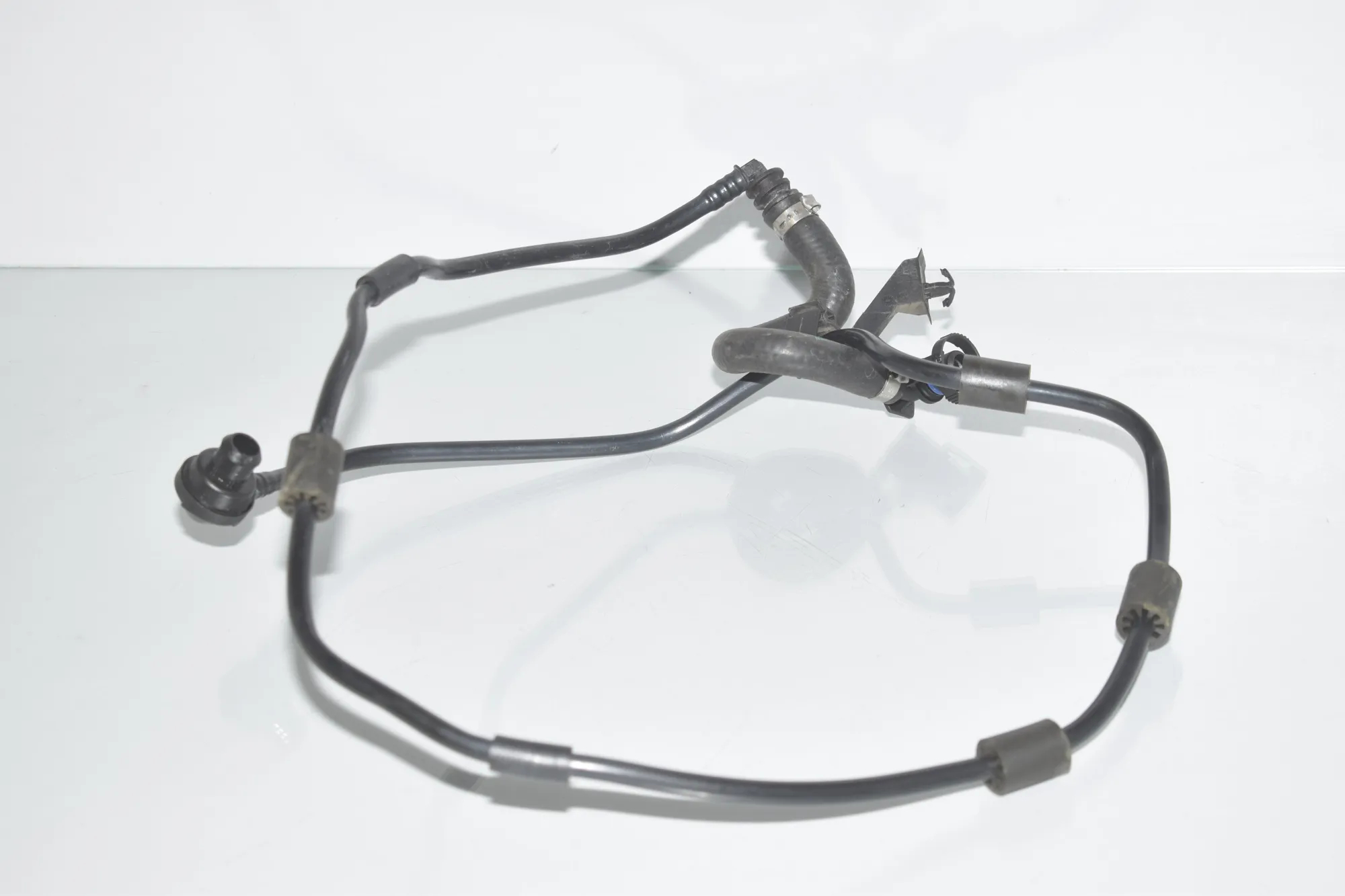 Coolant Hose Pipe – OEM 8000453 · BMW 5 (F10) M5 2015 – 2