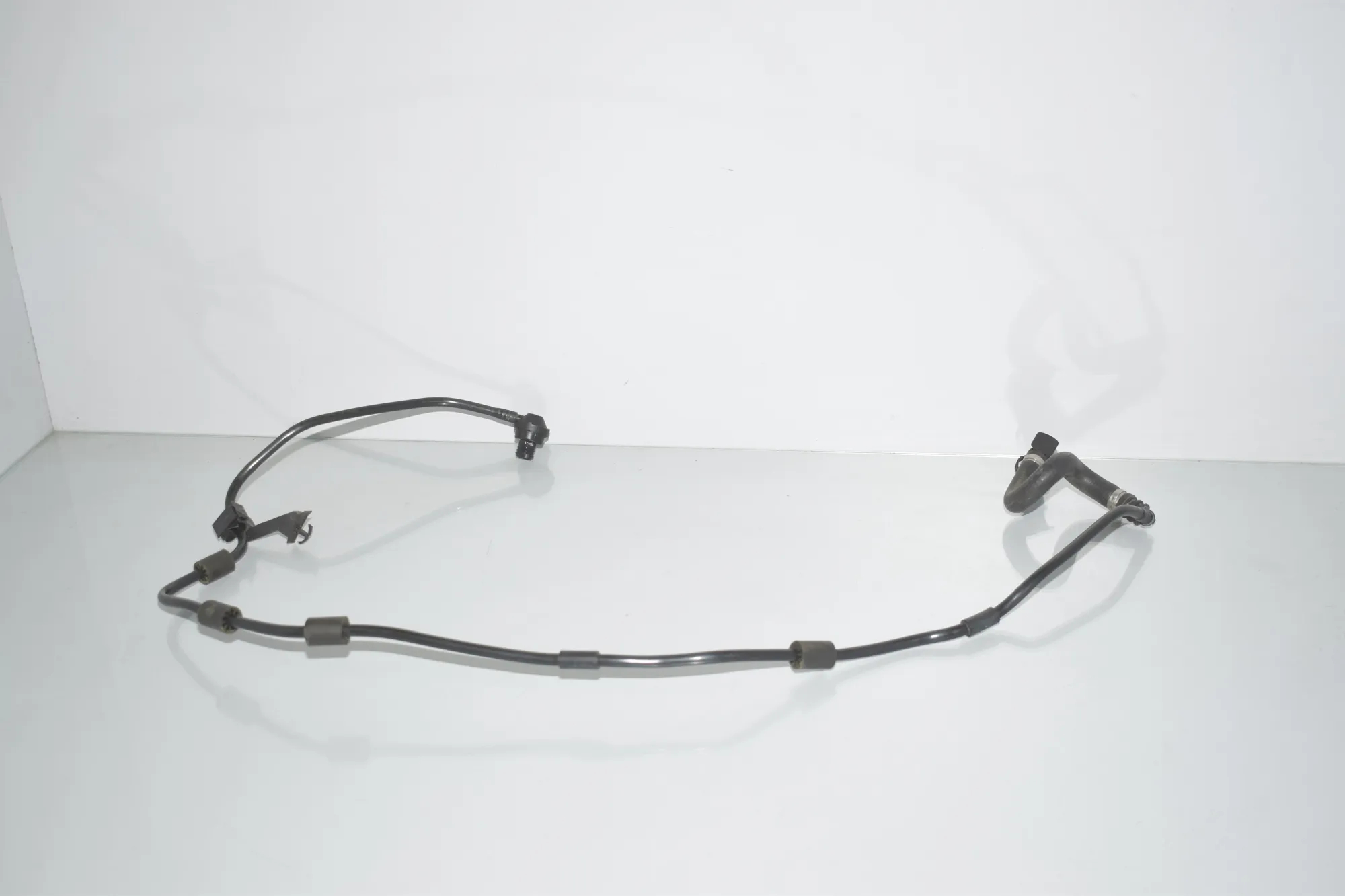 Coolant Hose Pipe – OEM 8000453 · BMW 5 (F10) M5 2015 – 3