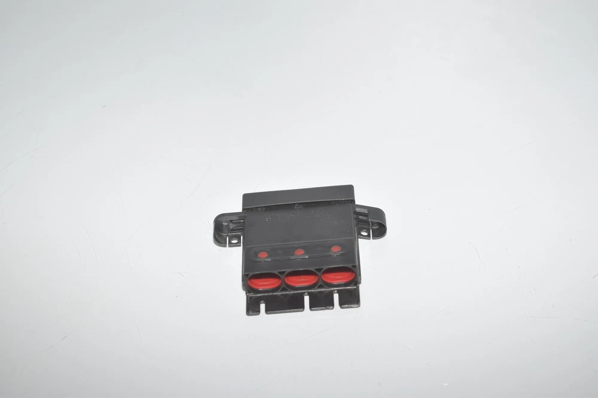 Power Distribution Unit – OEM 9153418 · BMW 5 (F10) M5 2015 – 3