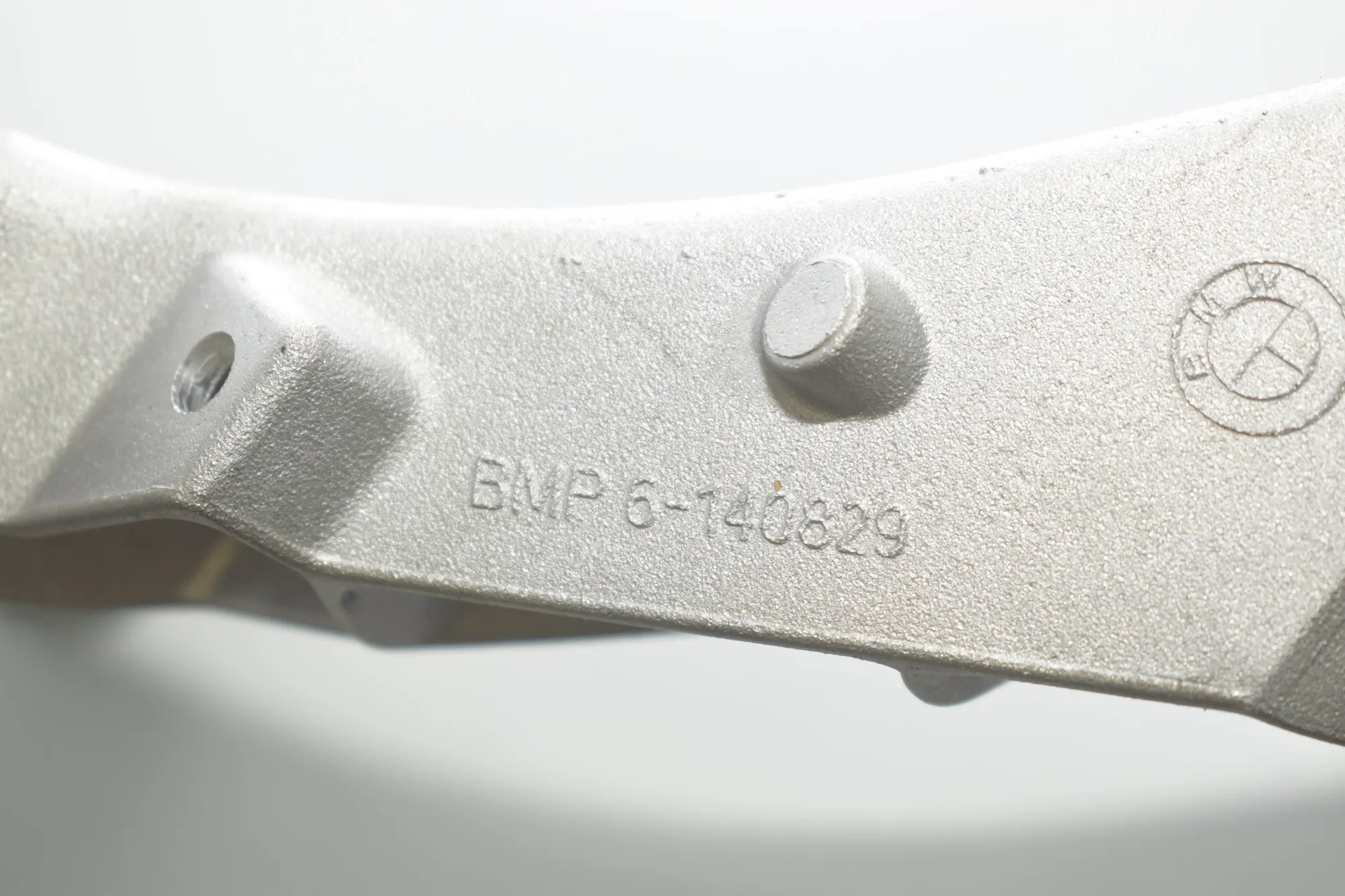 Other Body Parts – OEM 6140829 · BMW 5 (F10) M5 2015 – 5