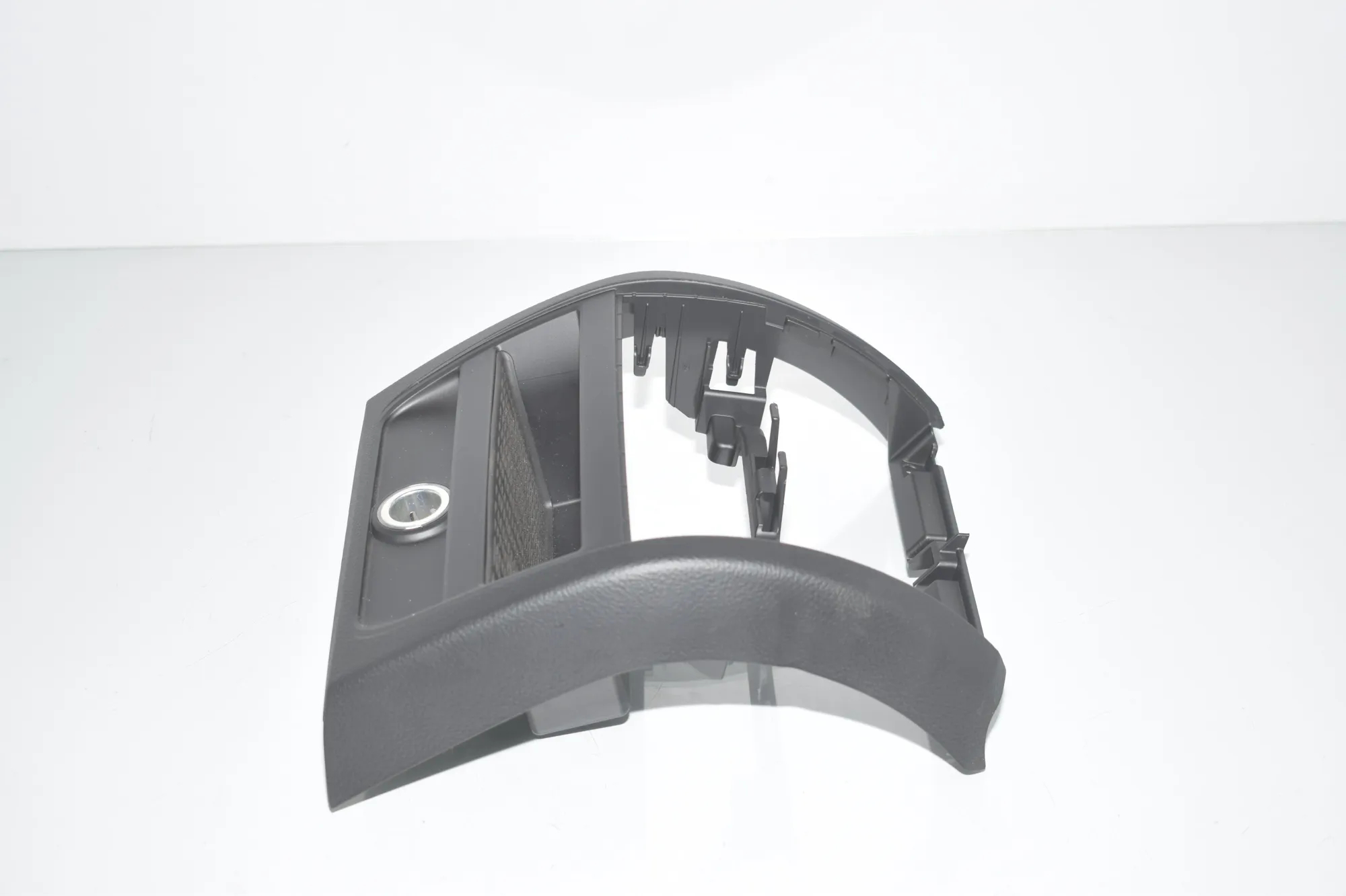 Center Console Trim – OEM 9206664 · BMW 5 (F10) M5 2015 – 5