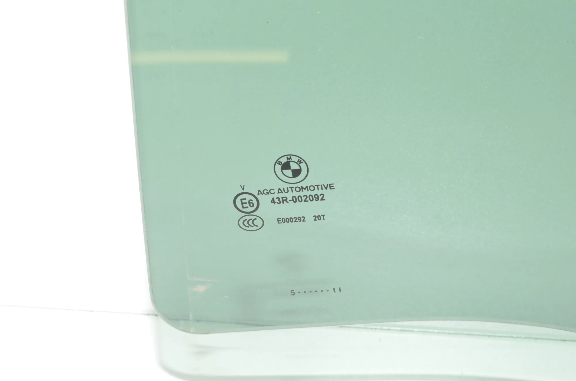 Rear Left Door Window – OEM 7182123 · BMW 5 (F10) M5 2015 – 3