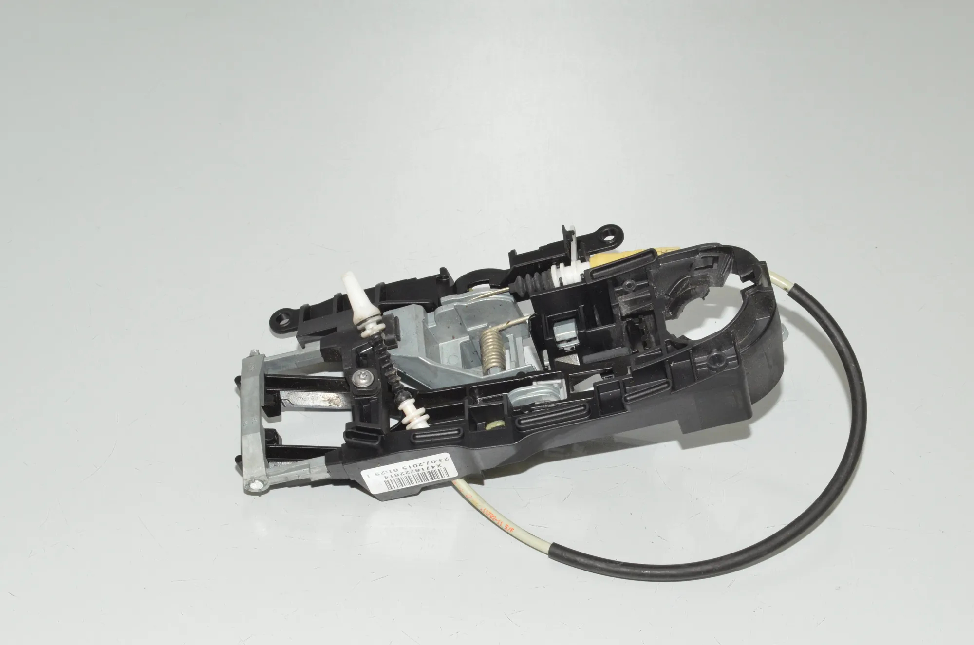 Rear Right Door Interior Handle Frame – OEM 7187228 · BMW 5 (F10) M5 2015 – 2