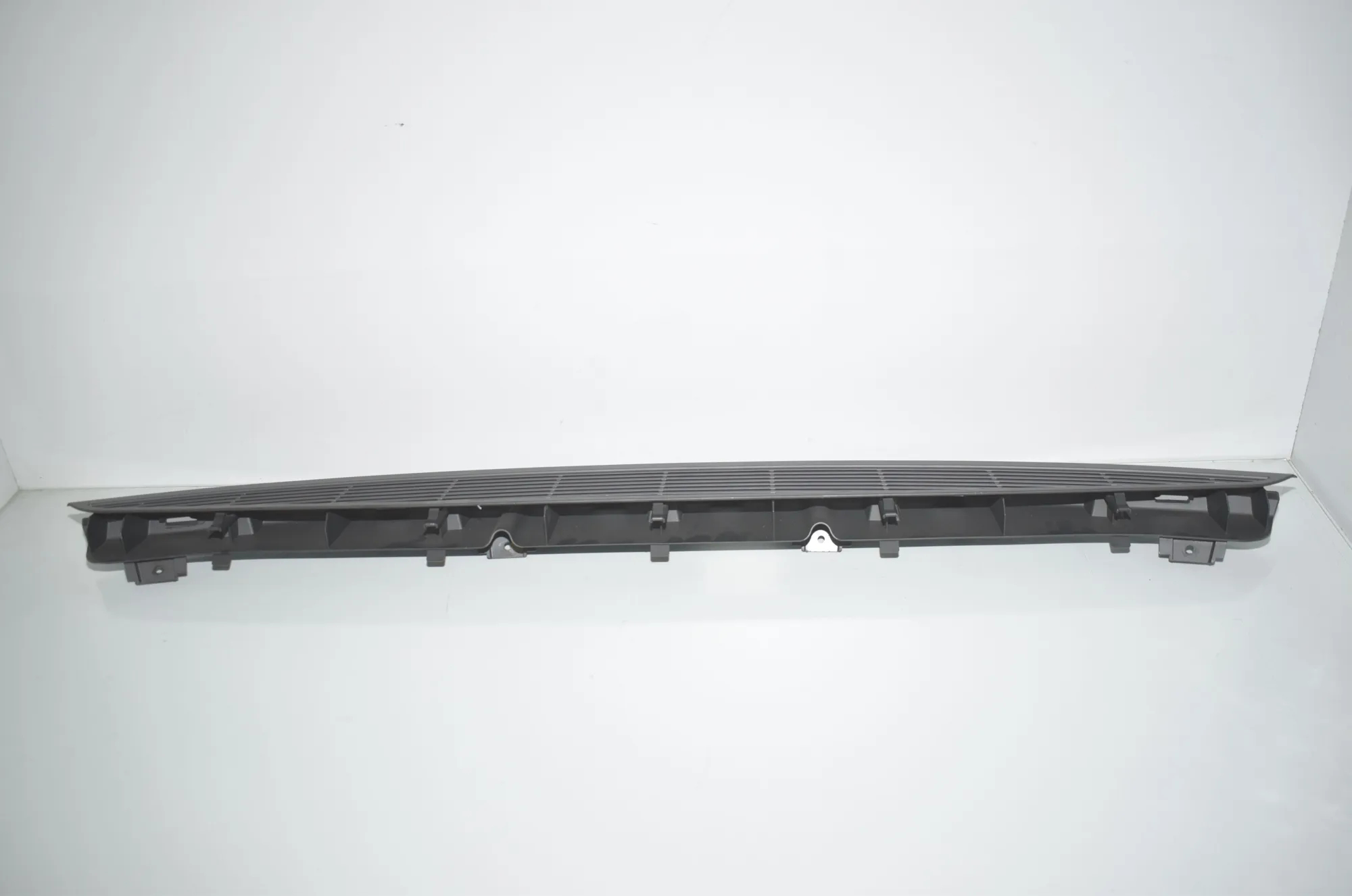 Cabin Air Intake Grille – OEM 9116274 · BMW 5 (F10) M5 2015 – 3