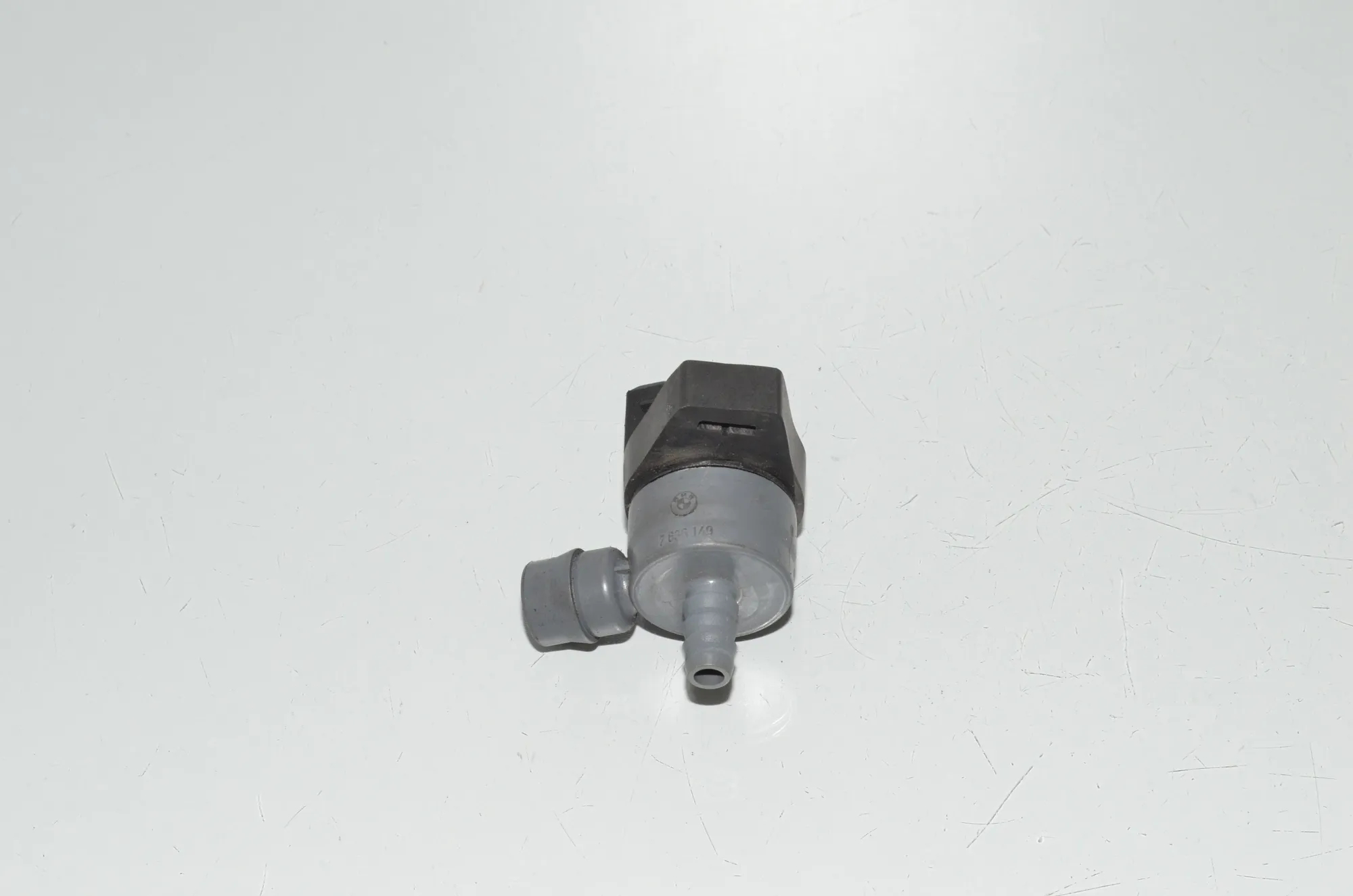 Solenoid Valve – OEM 7636149 · BMW 5 (F10) M5 2015 – 4