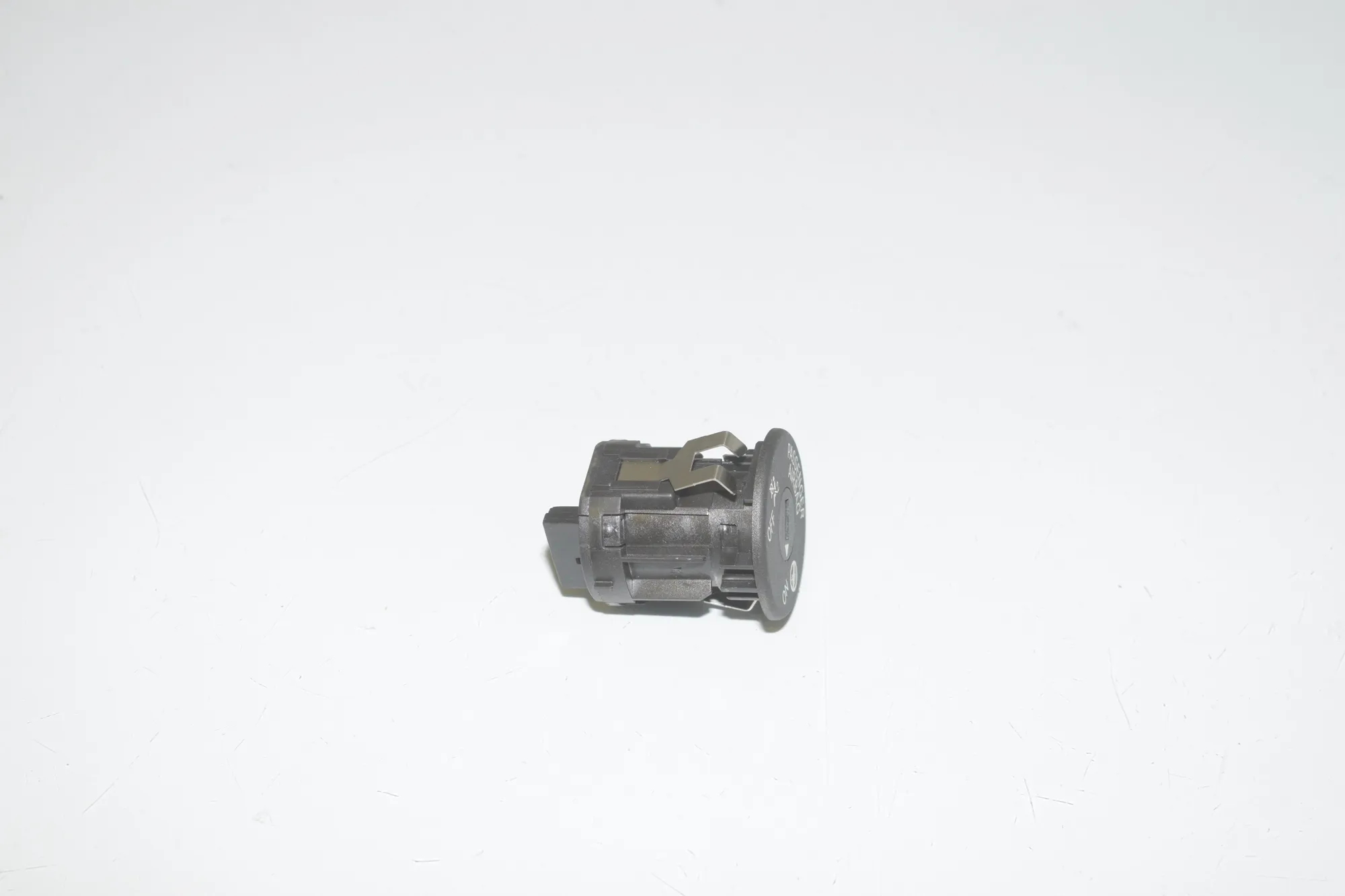 SRS Switch – OEM 9326501 · BMW 5 (F10) M5 2015 – 3