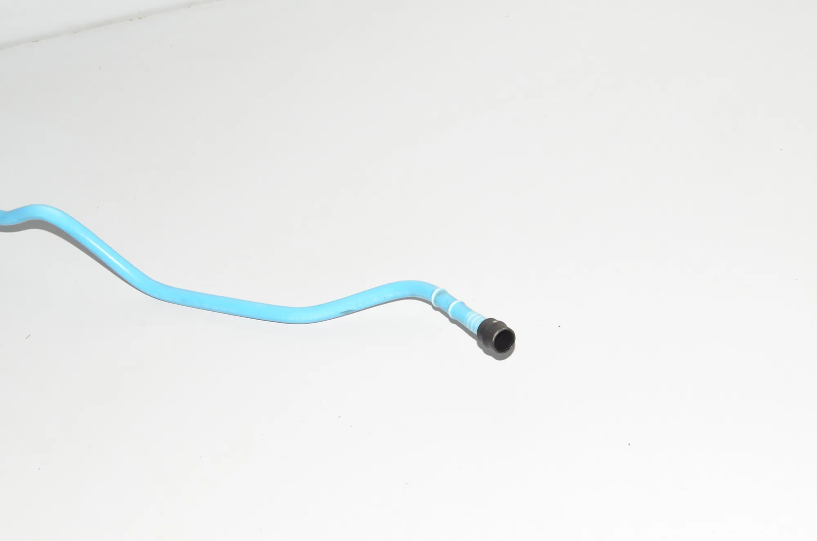 Fuel Pipe – OEM 2284073 · BMW 5 (F10) M5 2015 – 4