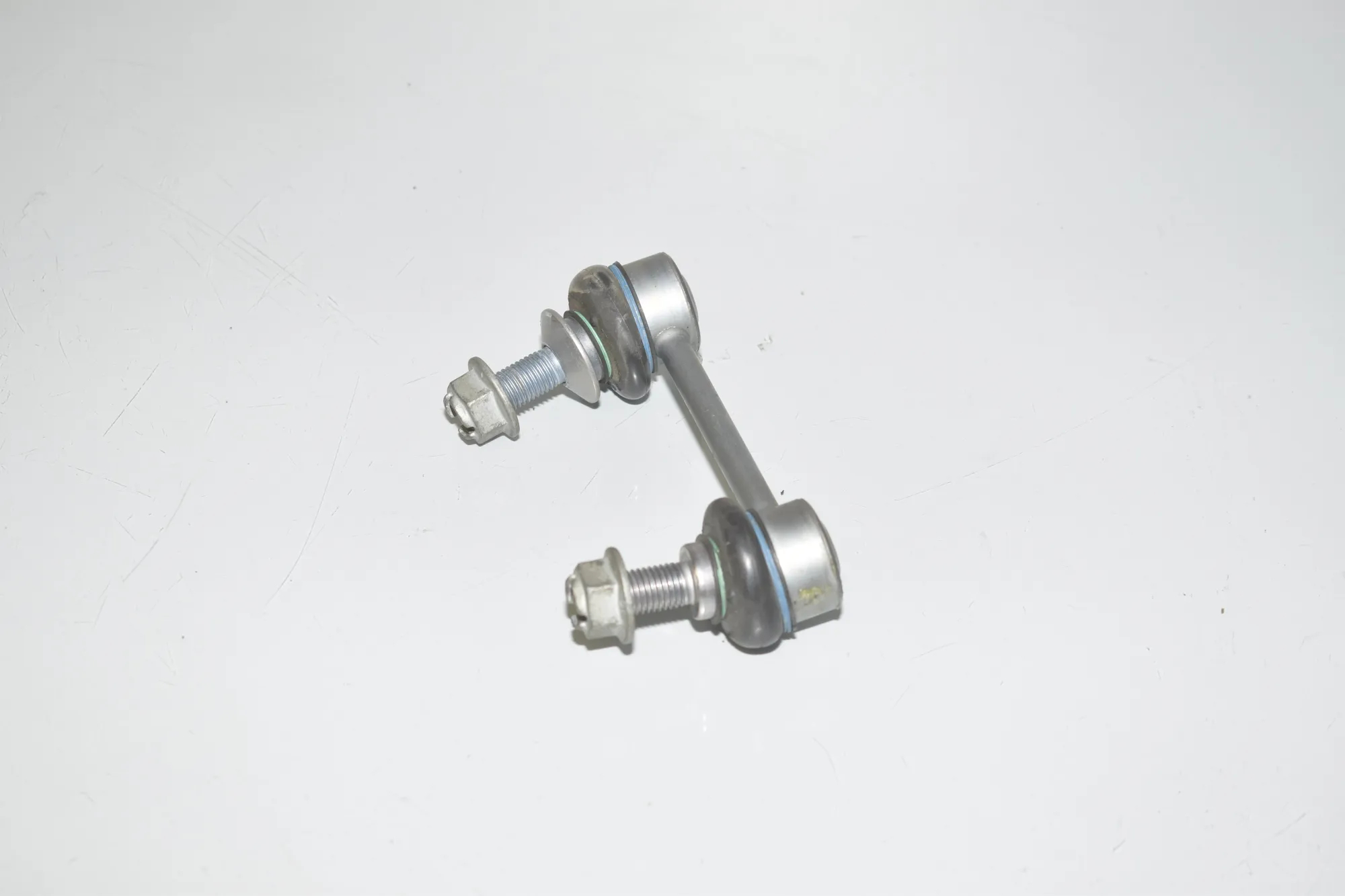 Rear Left Stabilizer Link – OEM 6775189 · BMW 5 (F10) M5 2015 – 3