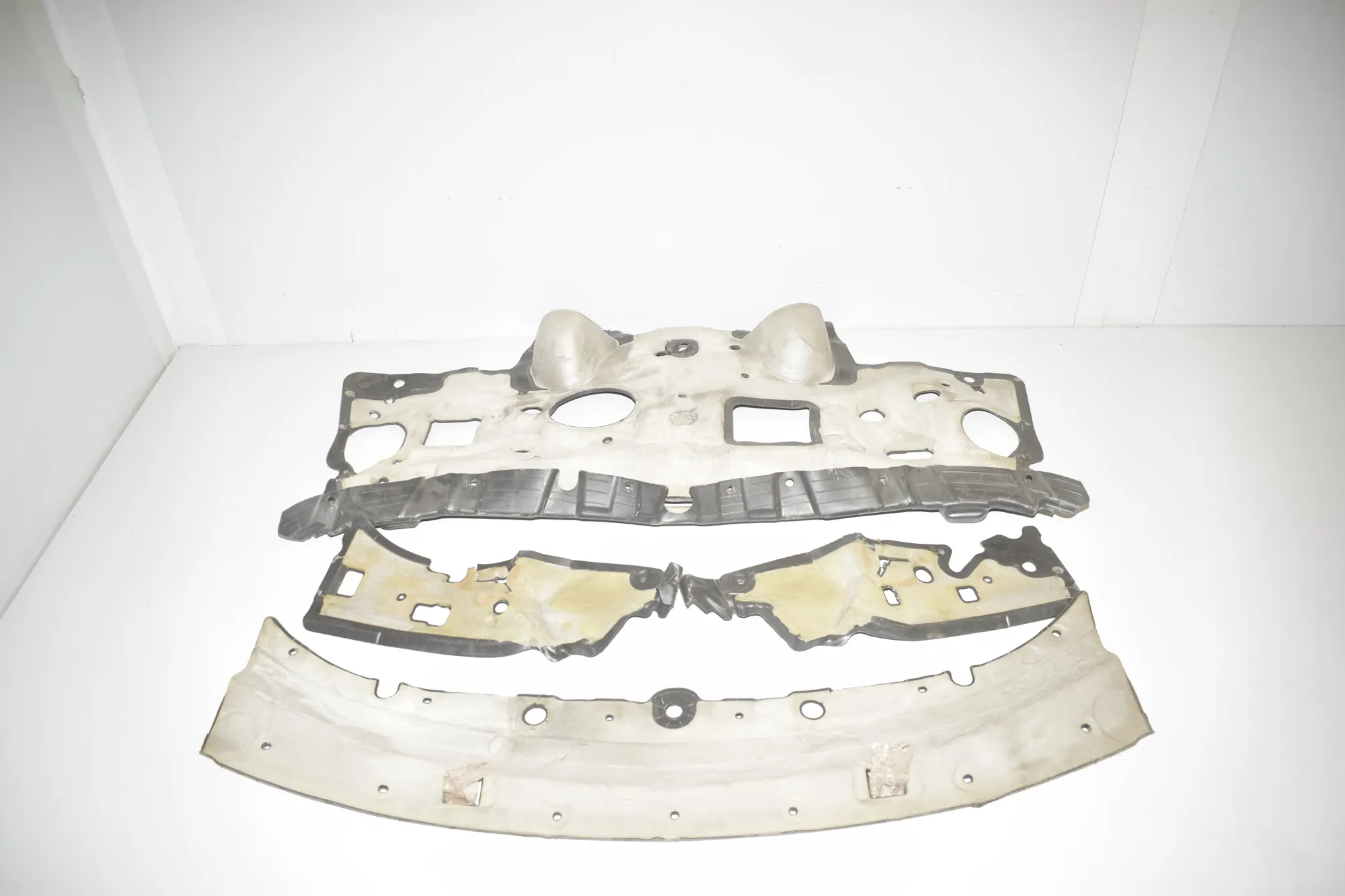 Sound Insulation – OEM 7301561 · BMW 2 Active Tourer (F45) 220 d 2015 – 4
