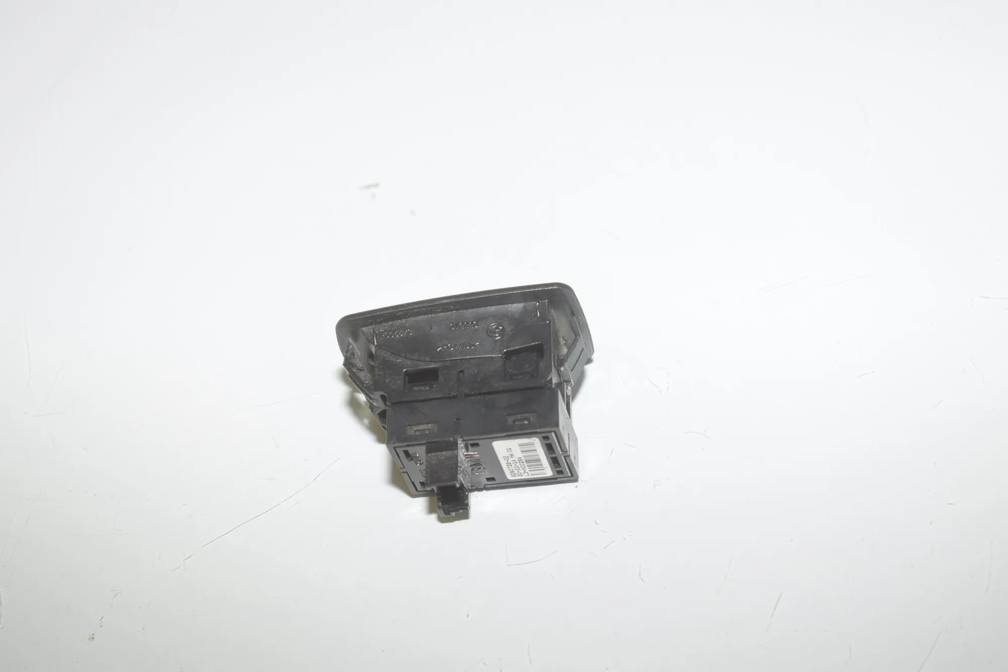 Switches – OEM 9290728 · BMW 2 Active Tourer (F45) 220 d 2015 – 4
