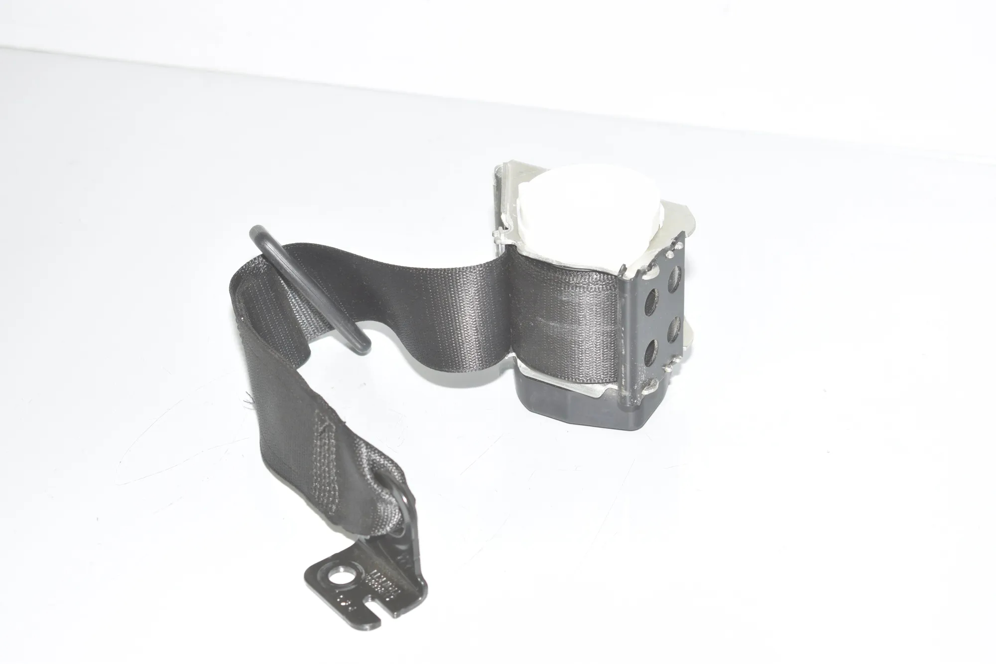Rear Left Seatbelt – OEM 7313377 · BMW 2 Active Tourer (F45) 220 d 2015 – 4